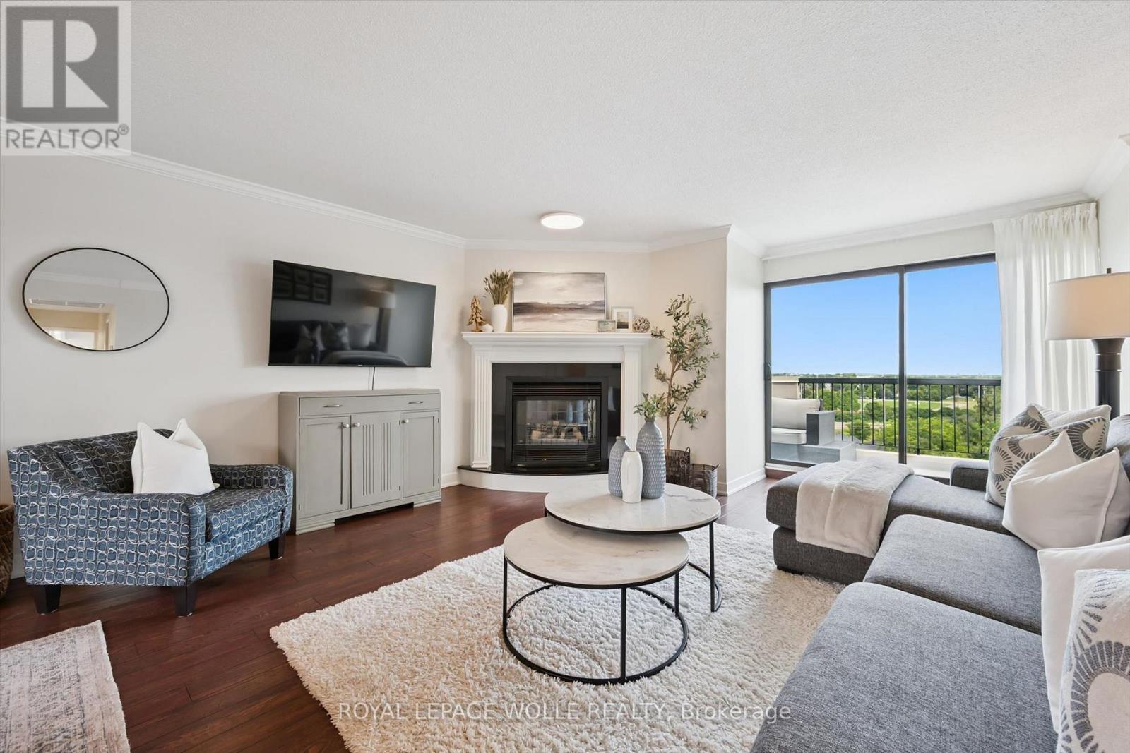 












PH2 - 260 SHELDON AVENUE N

,
Kitchener,




Ontario
N2H6P2

