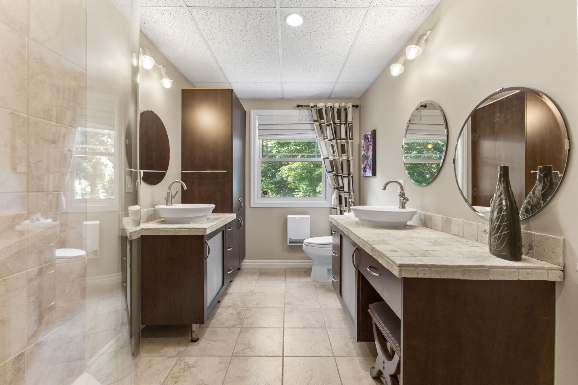 









39


Rue Marsolais

,
Cantley,




QC
J8V4C5

