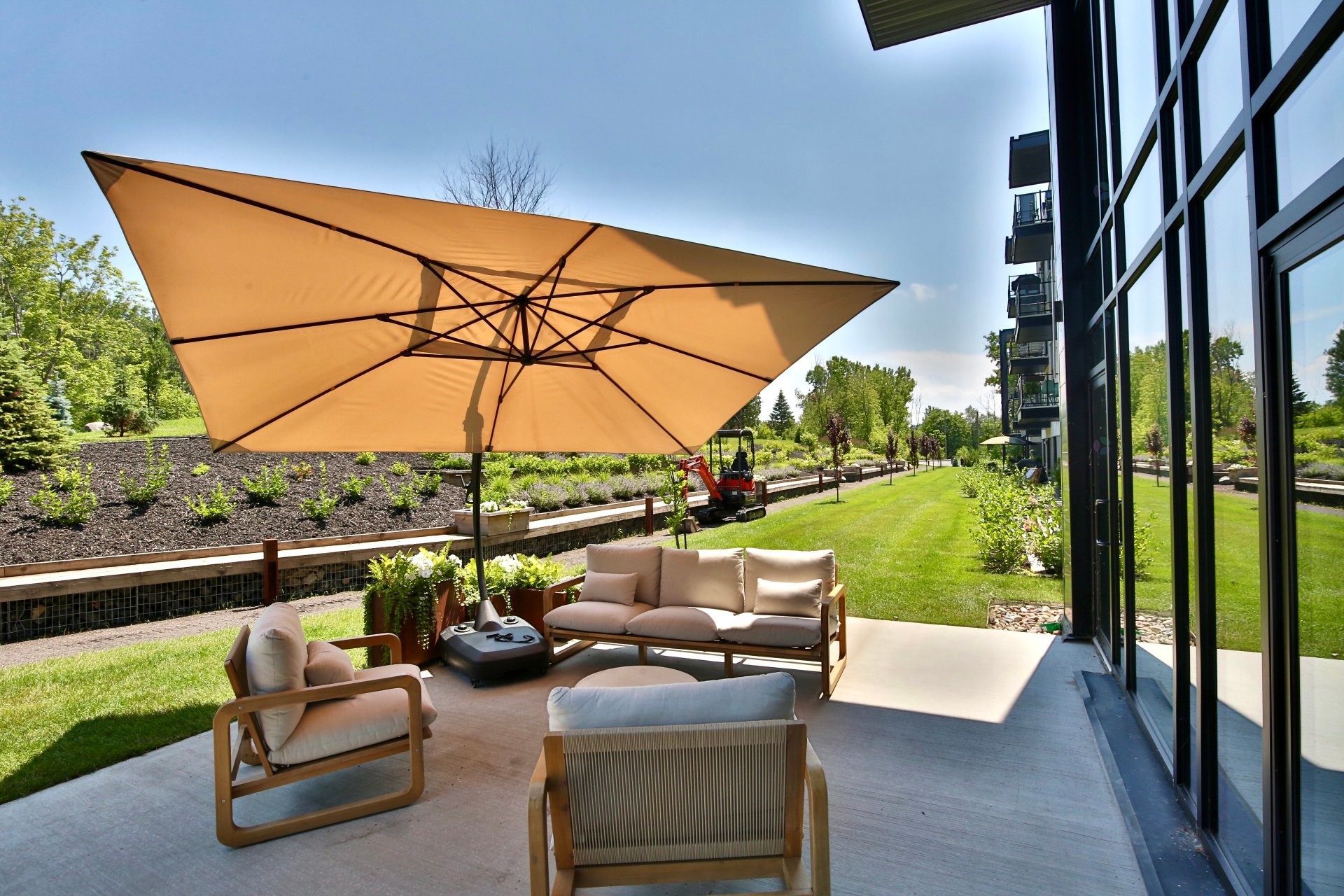 









2100


Rue Benoit

, 103,
Saint-Bruno-de-Montarville,




QC
J3V0E1

