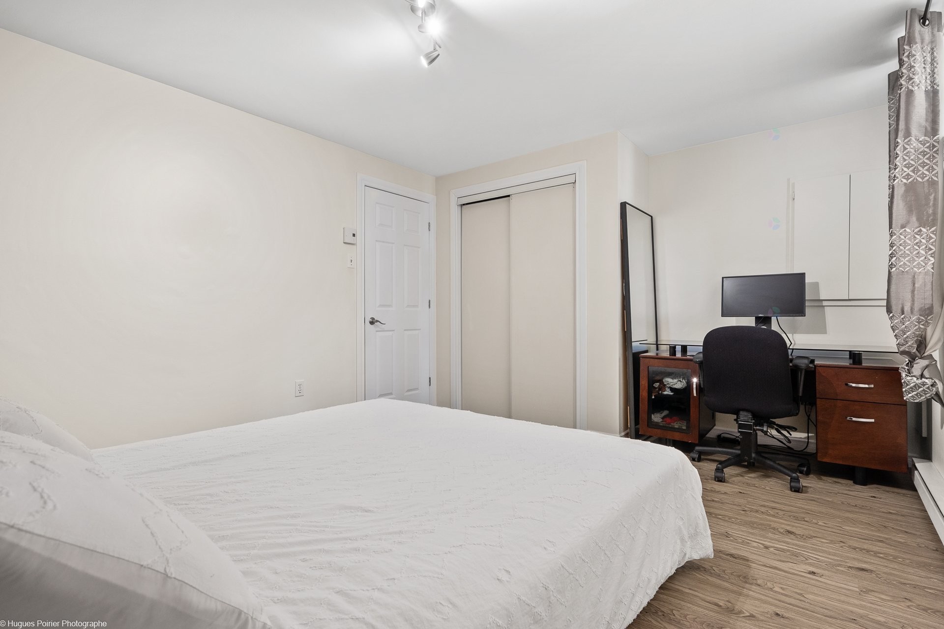 









252


Boul. J.-A.-Paré

, C,
Repentigny (Le Gardeur),




QC
J5Z4M6

