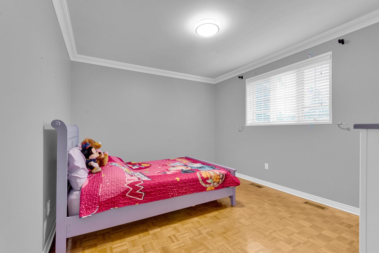 









37


Rue du Blainvillier

,
Blainville,




QC
J7C5B1

