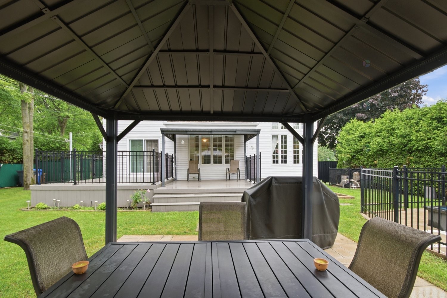 









37


Rue du Blainvillier

,
Blainville,




QC
J7C5B1


