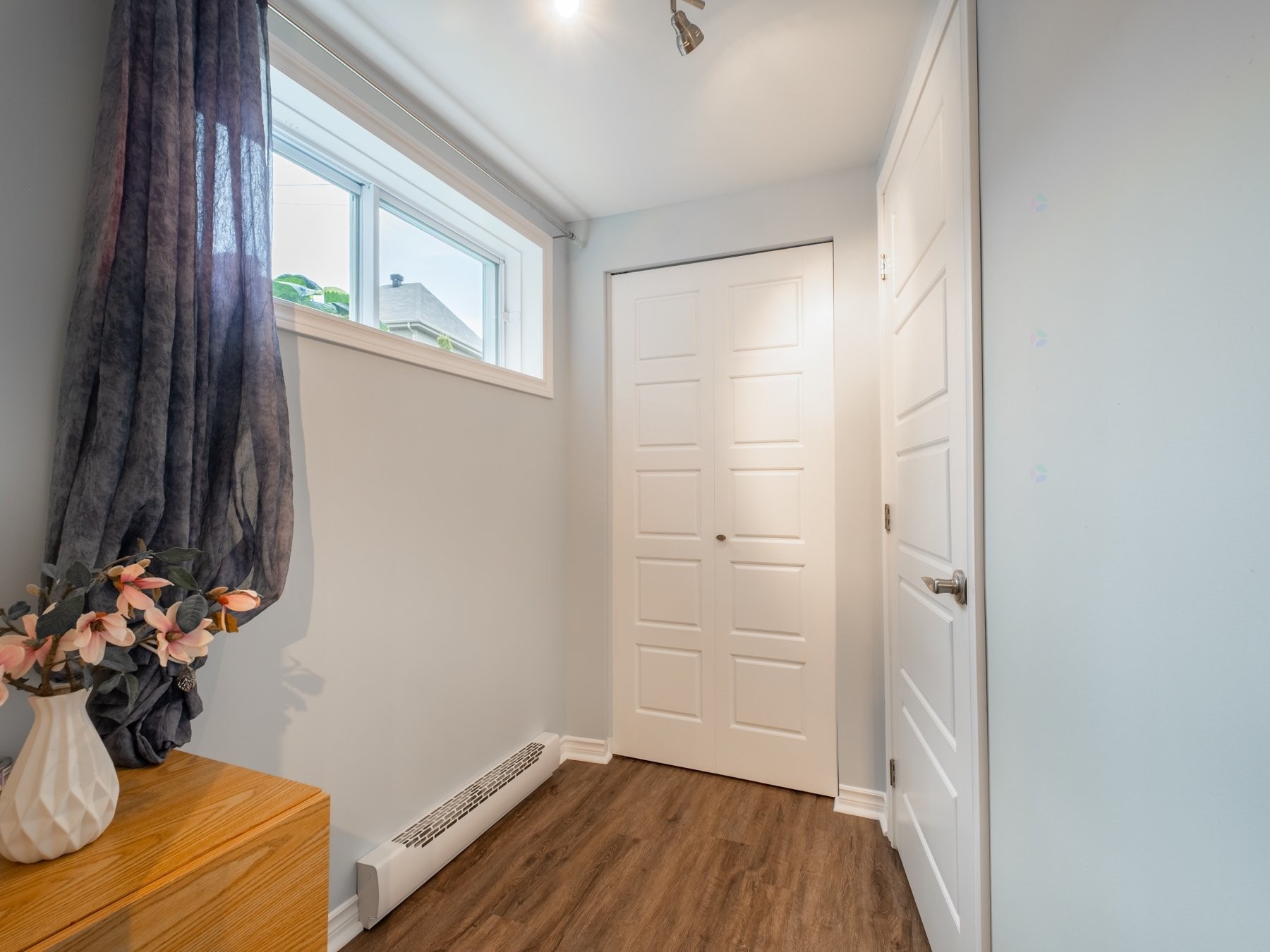 









1193


Rue Azarie Lamer

,
Beloeil,




QC
J0G0L5

