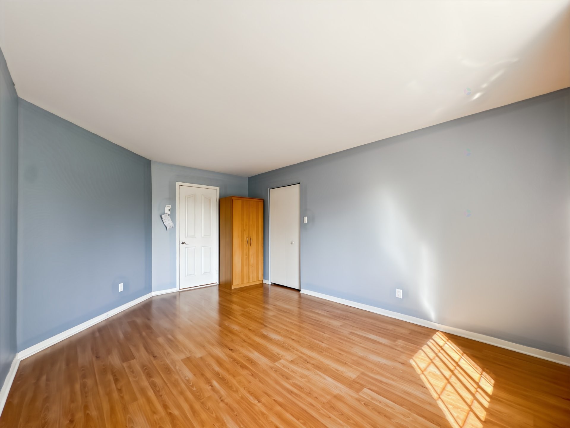 









516


Place Samuel-De Champlain

,
Boucherville,




QC
J4B6P7

