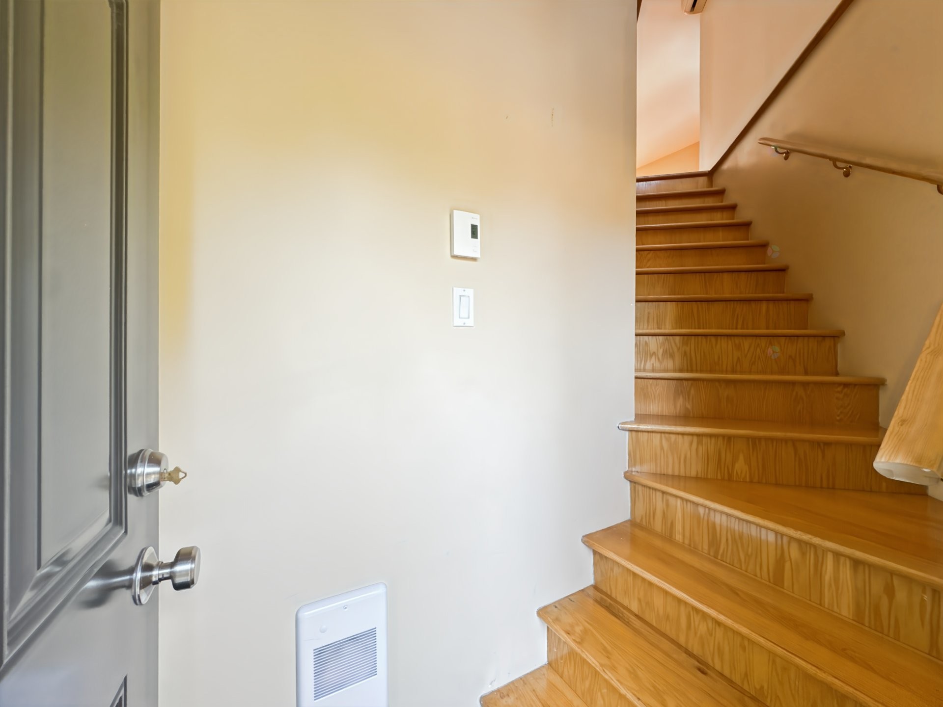 









516


Place Samuel-De Champlain

,
Boucherville,




QC
J4B6P7

