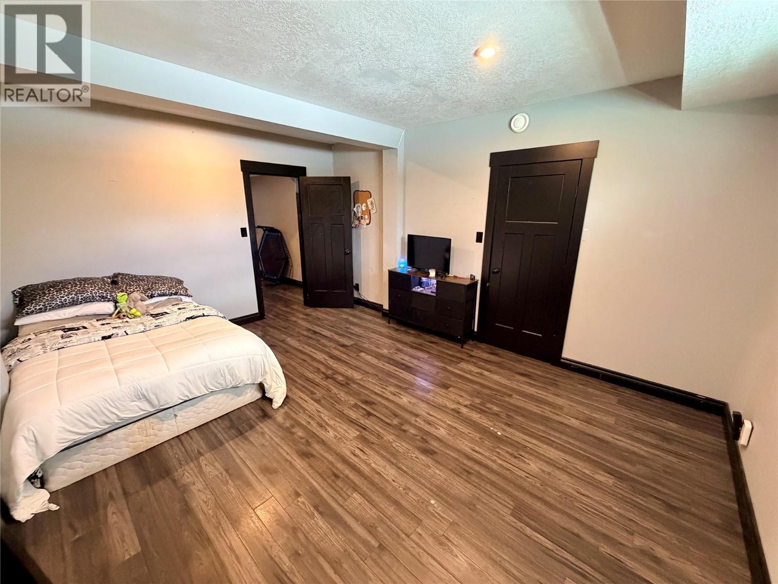 












6385 97 Highway

,
Dawson Creek,




British Columbia
V1G4E7

