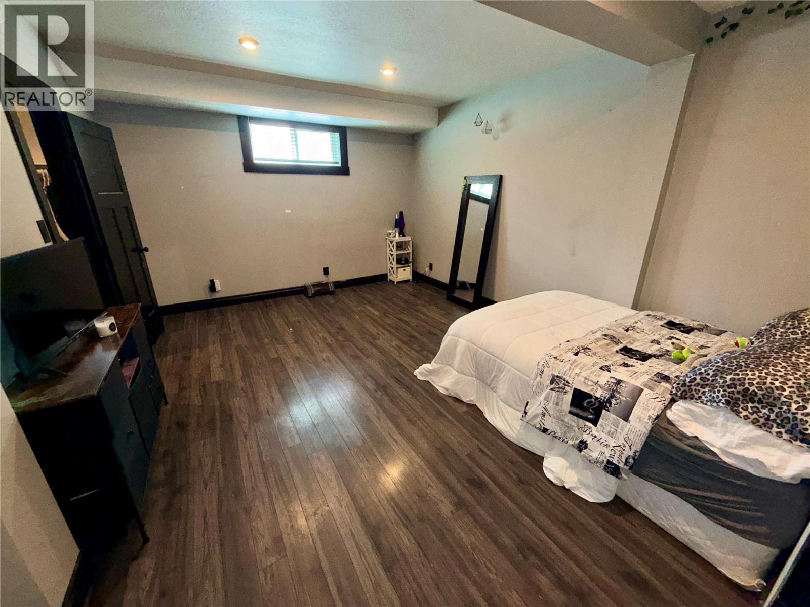












6385 97 Highway

,
Dawson Creek,




British Columbia
V1G4E7

