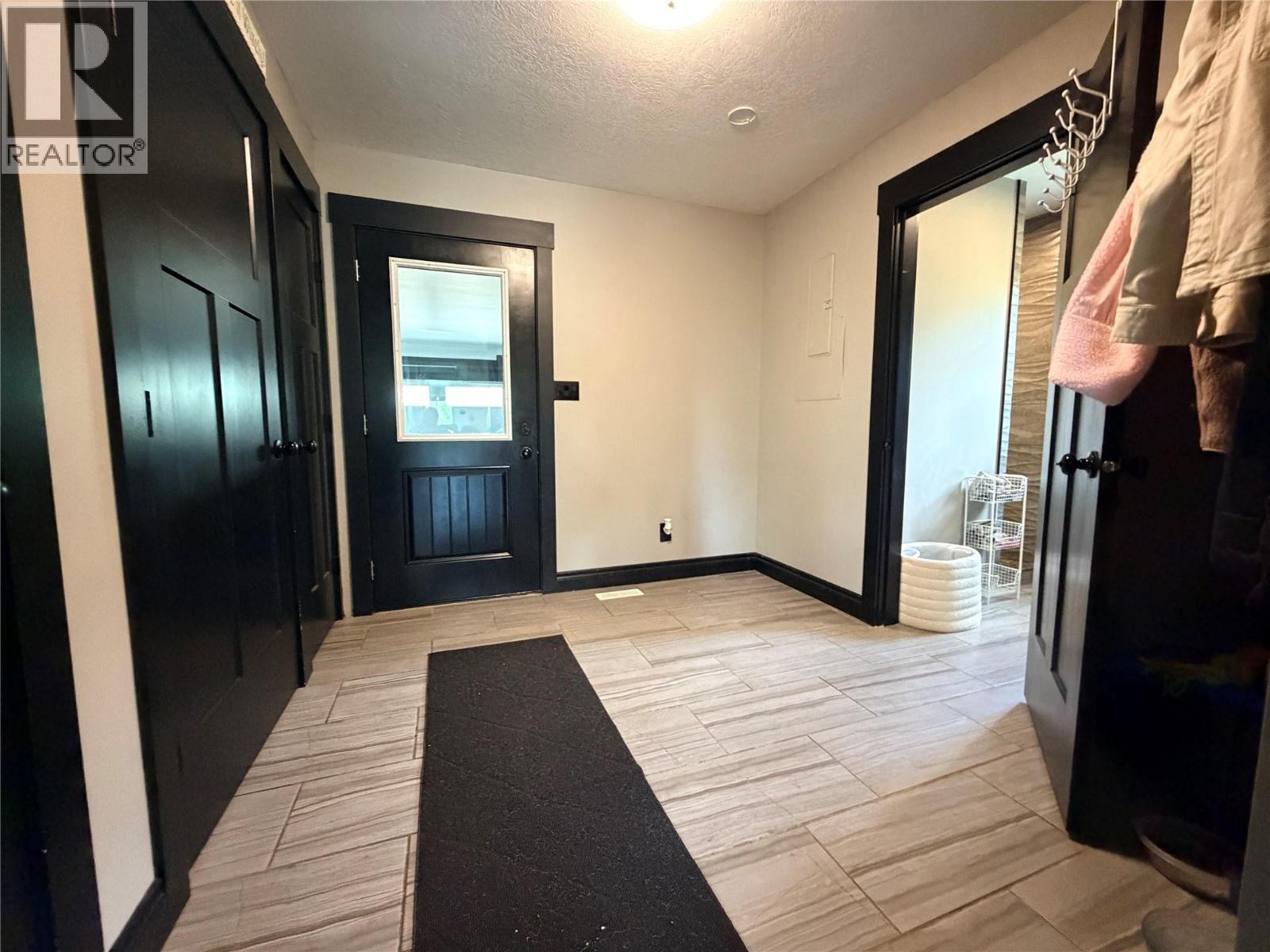 












6385 97 Highway

,
Dawson Creek,




British Columbia
V1G4E7

