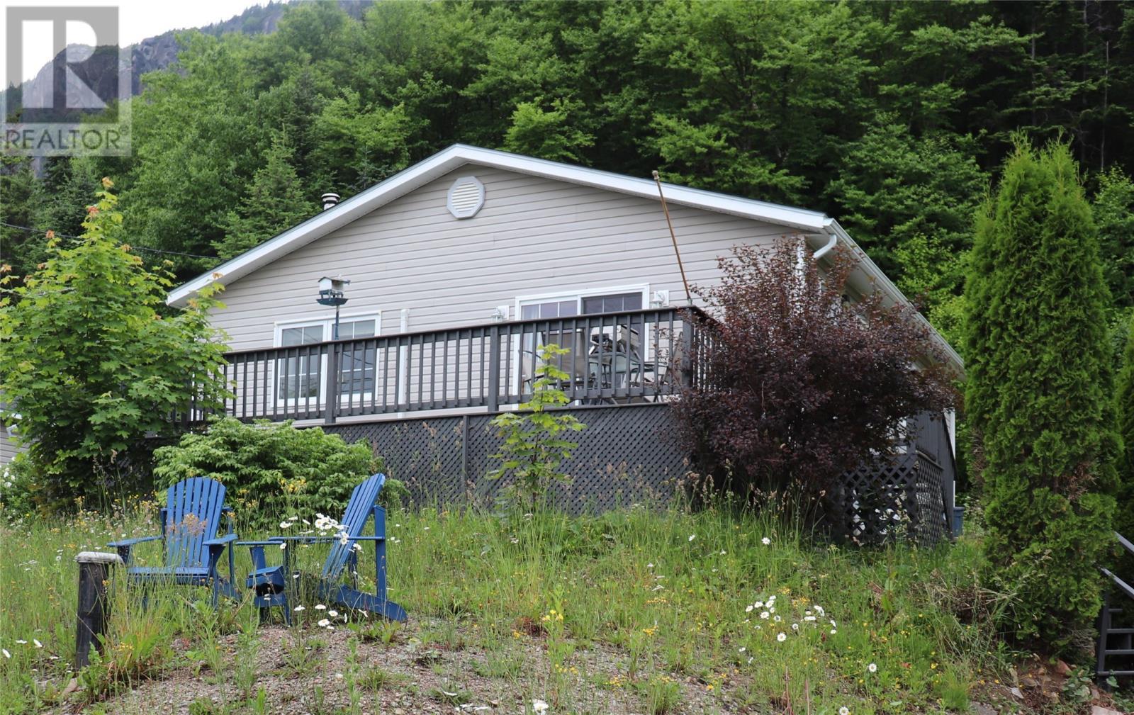 












37 Gull Pond Road

,
Gull Pond,




Newfoundland & Labrador
A2N2Y4

