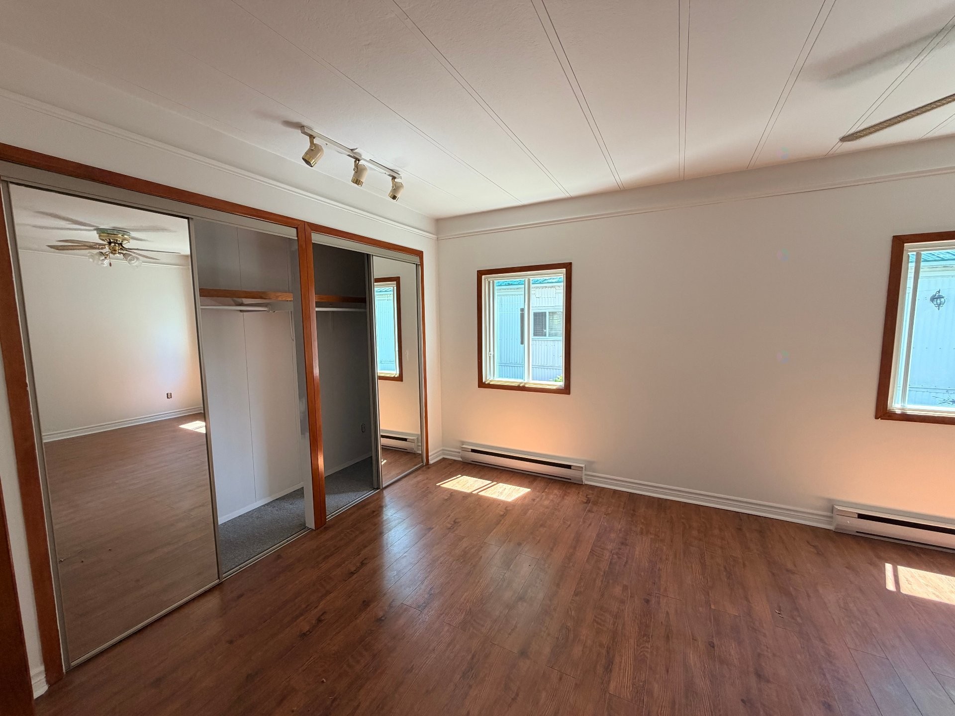 









2952


Ch. St-Charles

, 1,
Terrebonne (Lachenaie),




QC
J6V1A7

