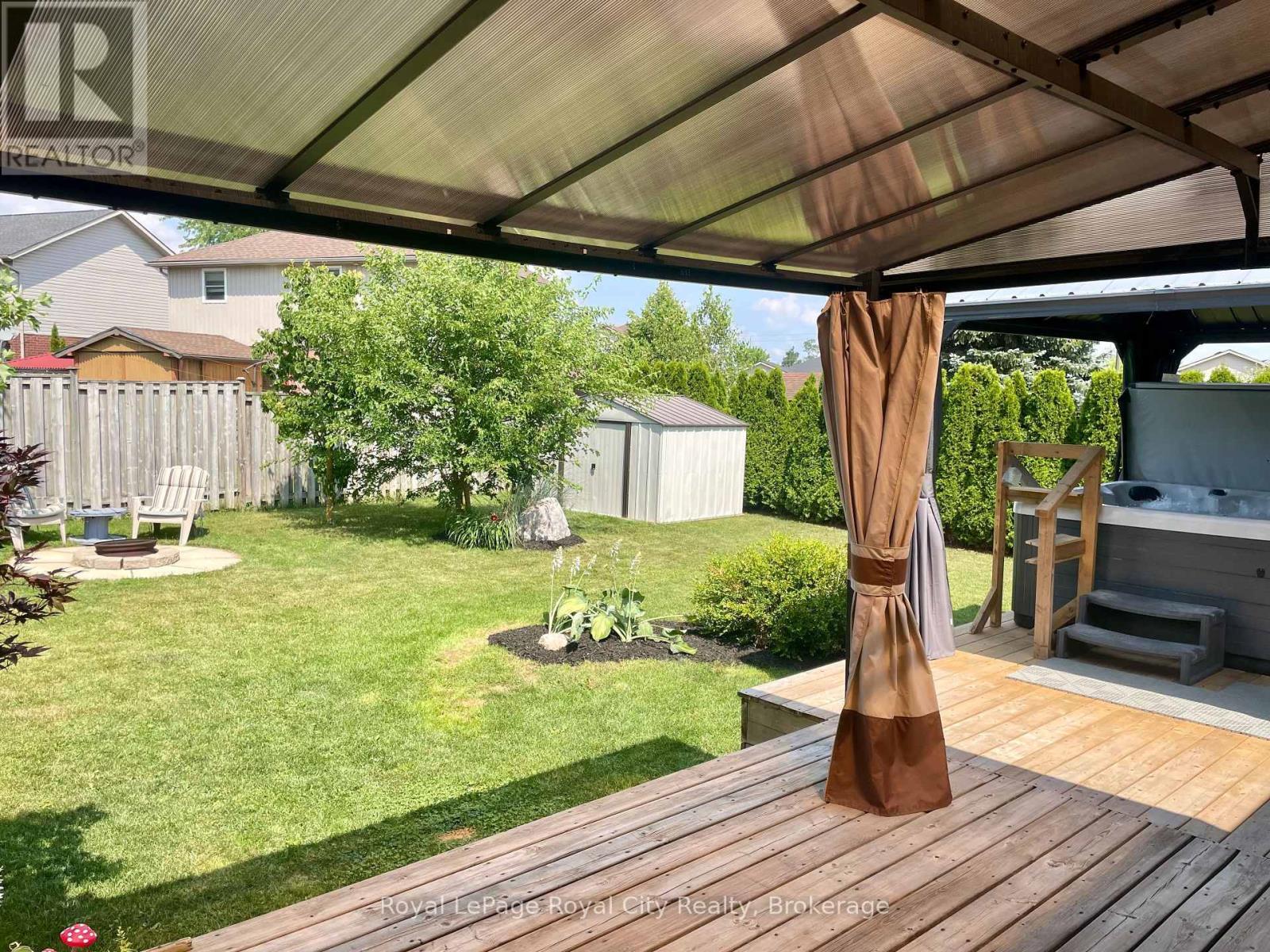 












119 MEADOWRIDGE DRIVE

,
St. Marys,




Ontario
N4X1E7

