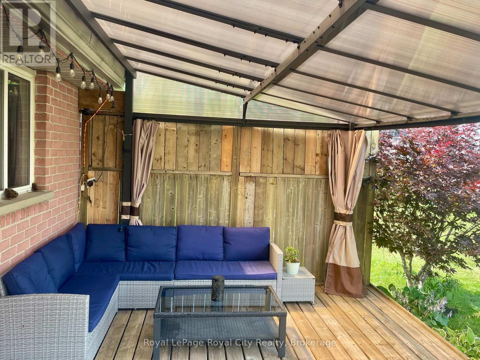 












119 MEADOWRIDGE DRIVE

,
St. Marys,




Ontario
N4X1E7

