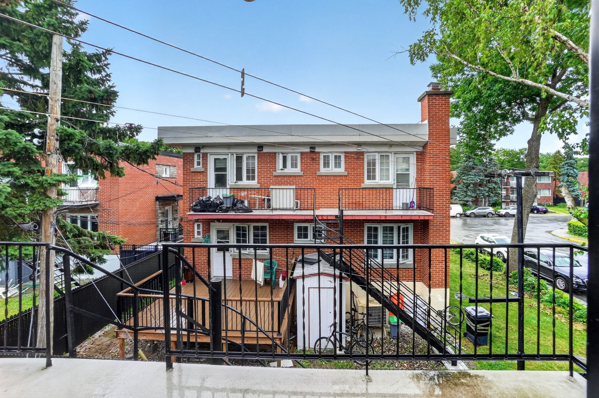 









10377


Place Prieur

,
Montréal (Ahuntsic-Cartierville),




QC
H3L3L3

