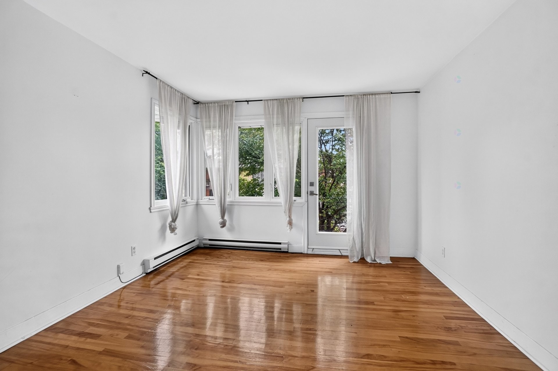 









10377


Place Prieur

,
Montréal (Ahuntsic-Cartierville),




QC
H3L3L3

