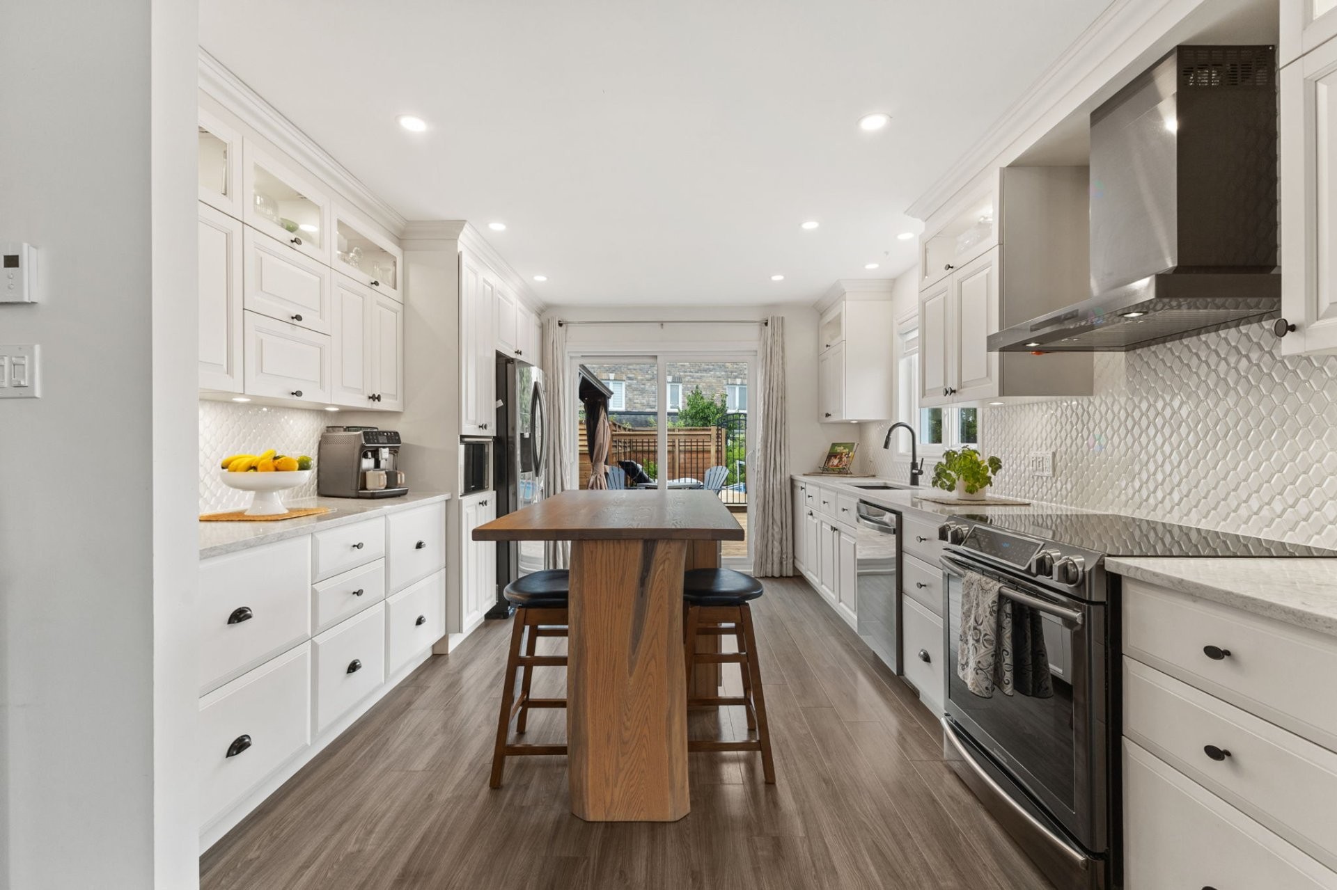 









43


Imp. Moïse-Gauthier

,
Gatineau (Buckingham),




QC
J8L0W3

