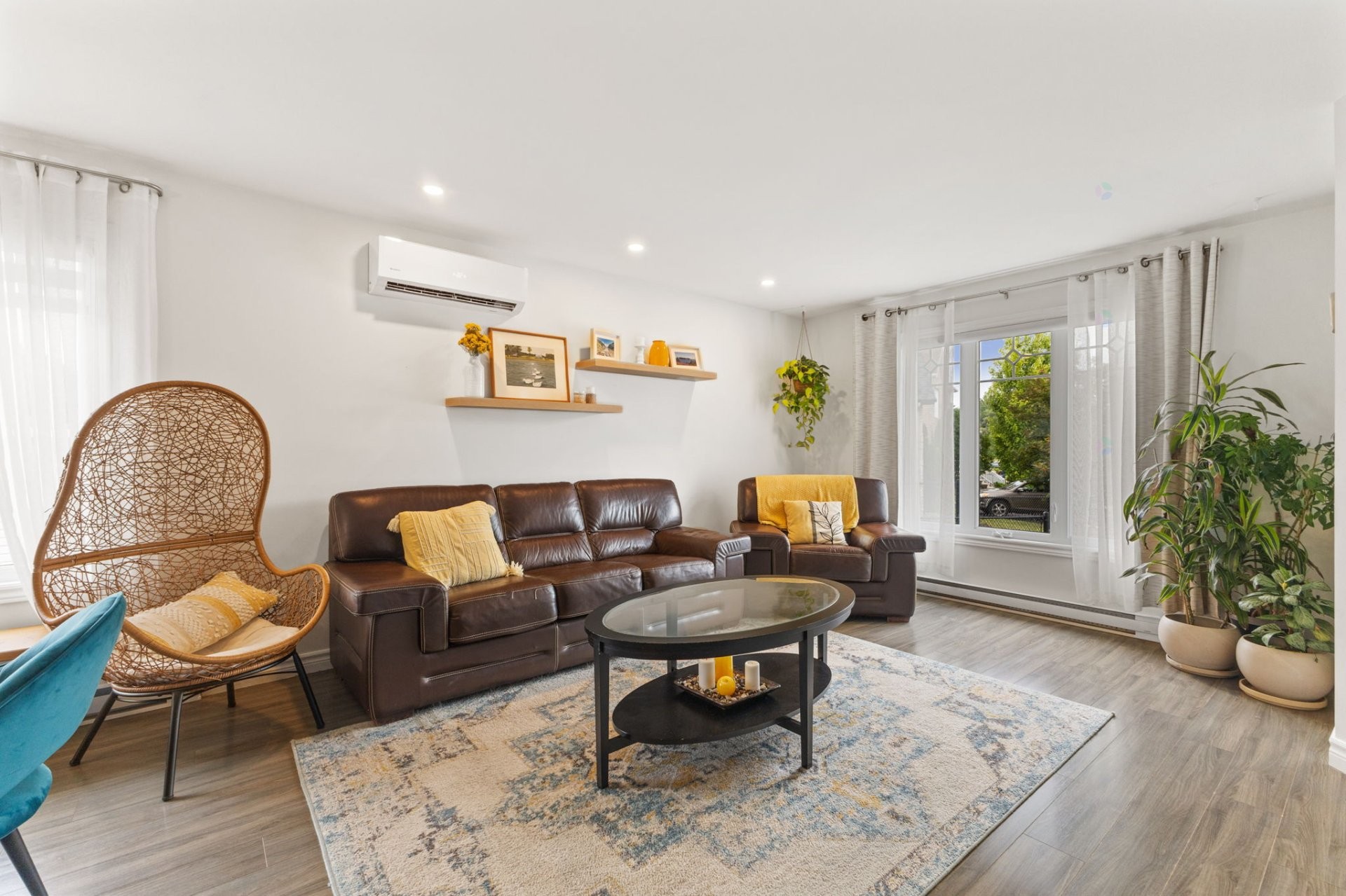 









43


Imp. Moïse-Gauthier

,
Gatineau (Buckingham),




QC
J8L0W3

