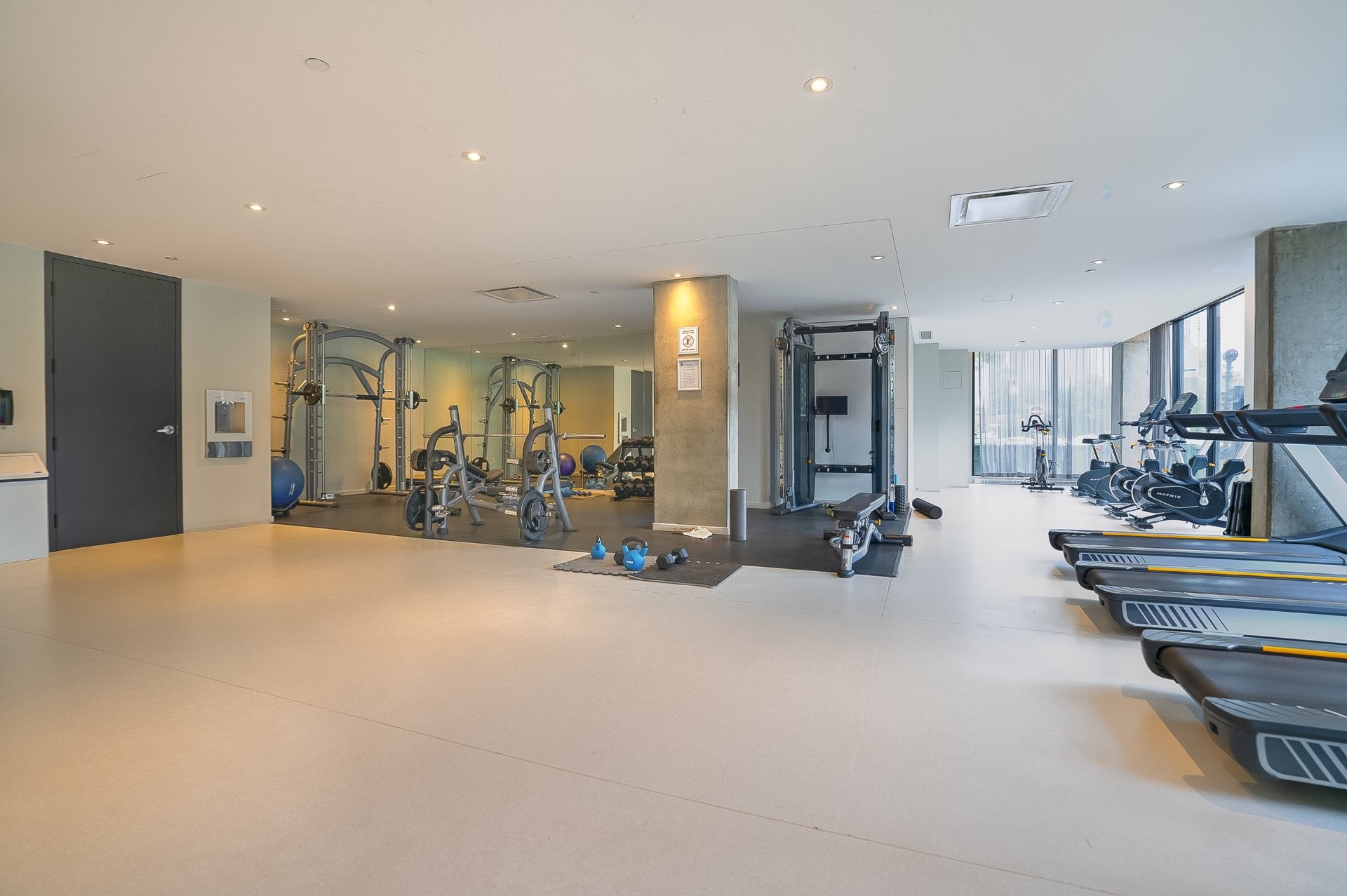 









1616


Rue des Bassins

, 808,
Montréal (Le Sud-Ouest),




QC
H3J0C3

