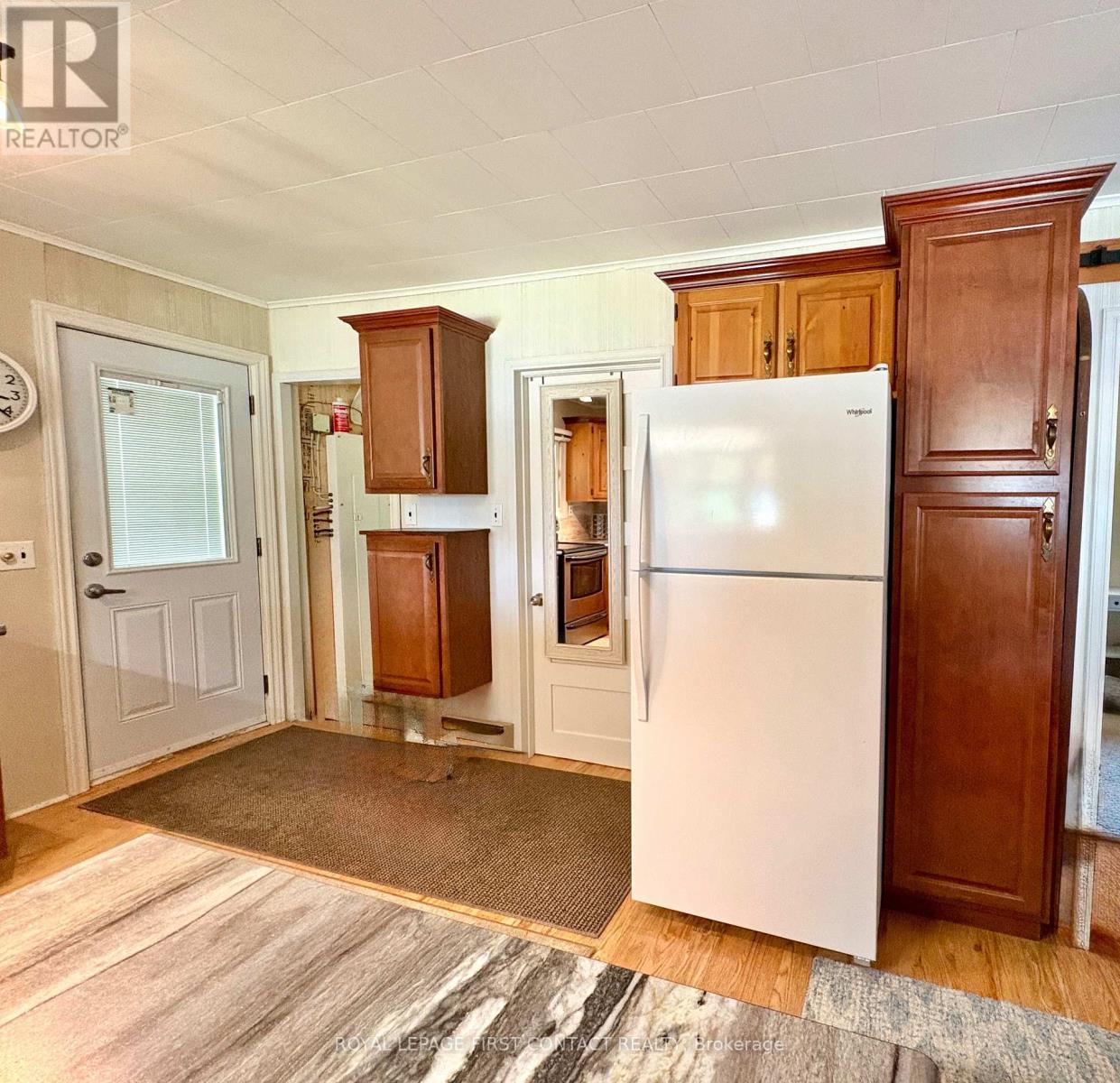 












1987 CHAMPLAIN ROAD

,
Tiny,




Ontario
L9M0B6

