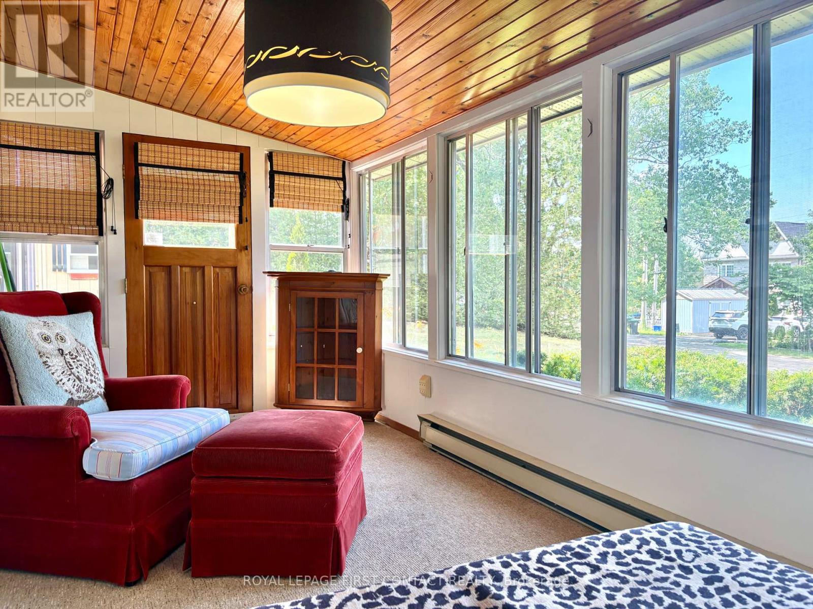 












1987 CHAMPLAIN ROAD

,
Tiny,




Ontario
L9M0B6

