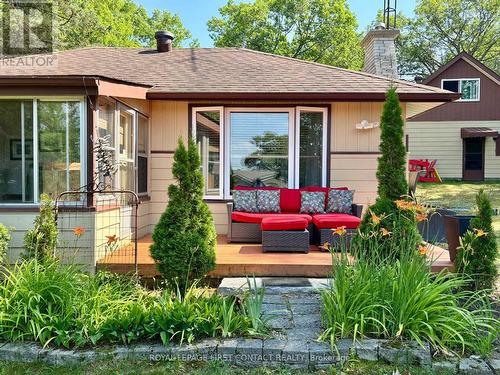 Cottage Deck