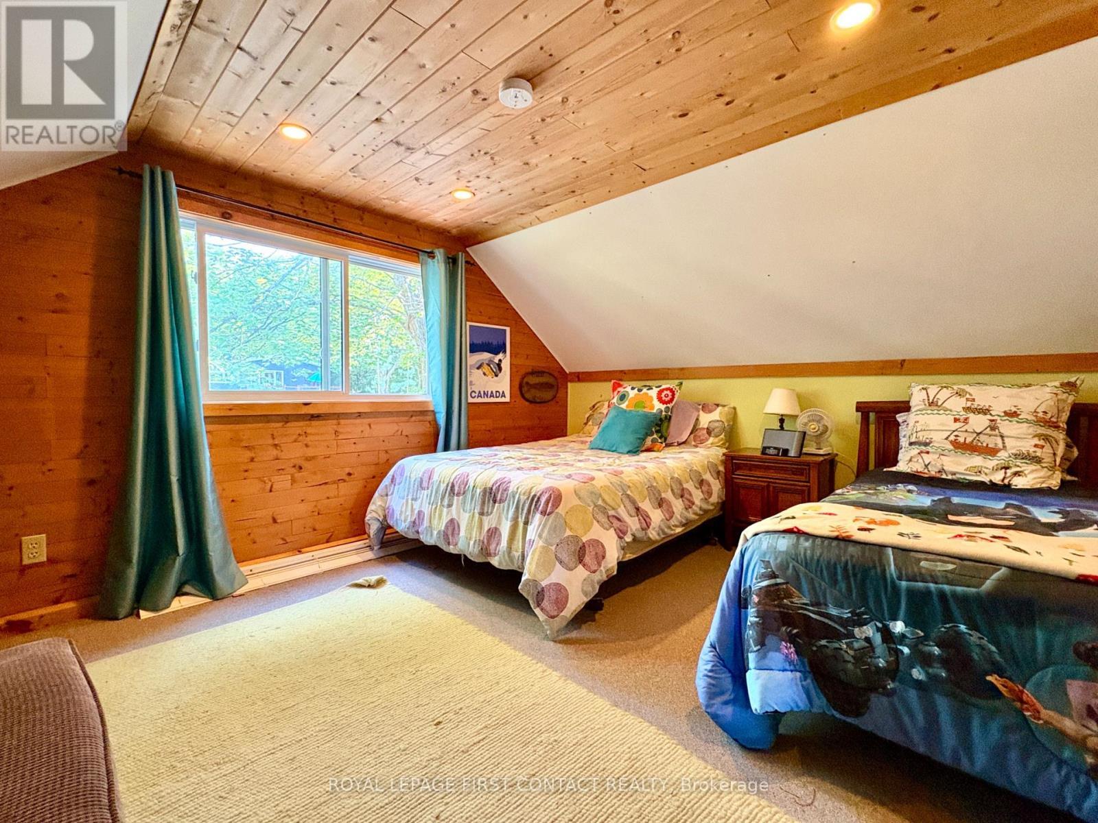 












1987 CHAMPLAIN ROAD

,
Tiny,




Ontario
L9M0B6


