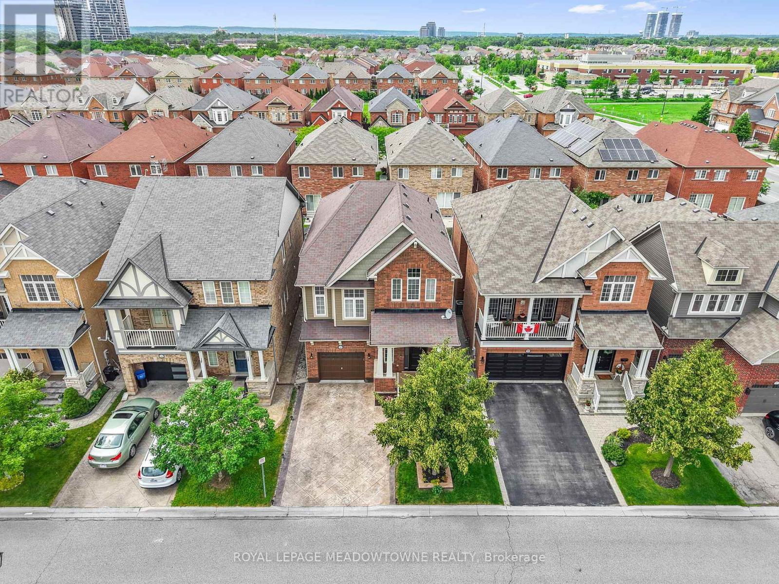 












589 BARTLEMAN TERRACE

,
Milton,




Ontario
L9T6Z4


