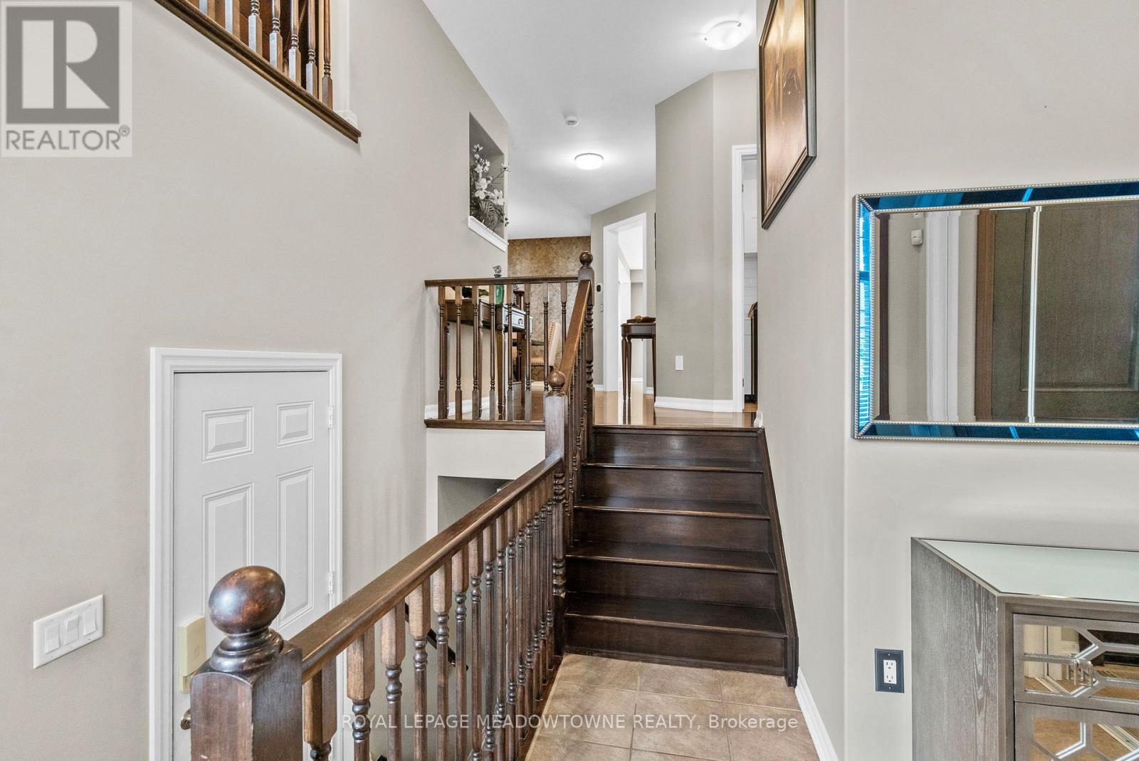 












589 BARTLEMAN TERRACE

,
Milton,




Ontario
L9T6Z4

