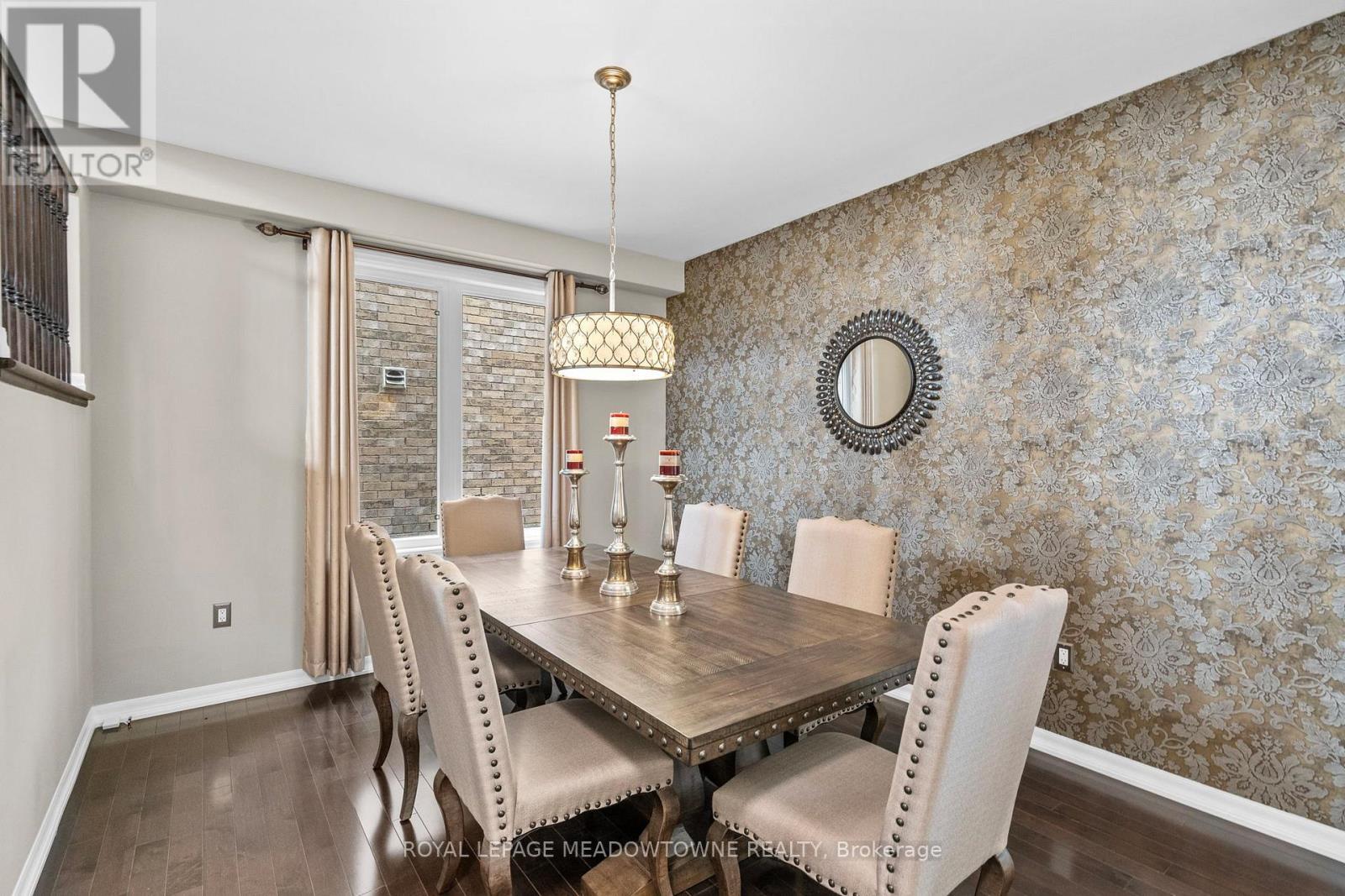 












589 BARTLEMAN TERRACE

,
Milton,




Ontario
L9T6Z4

