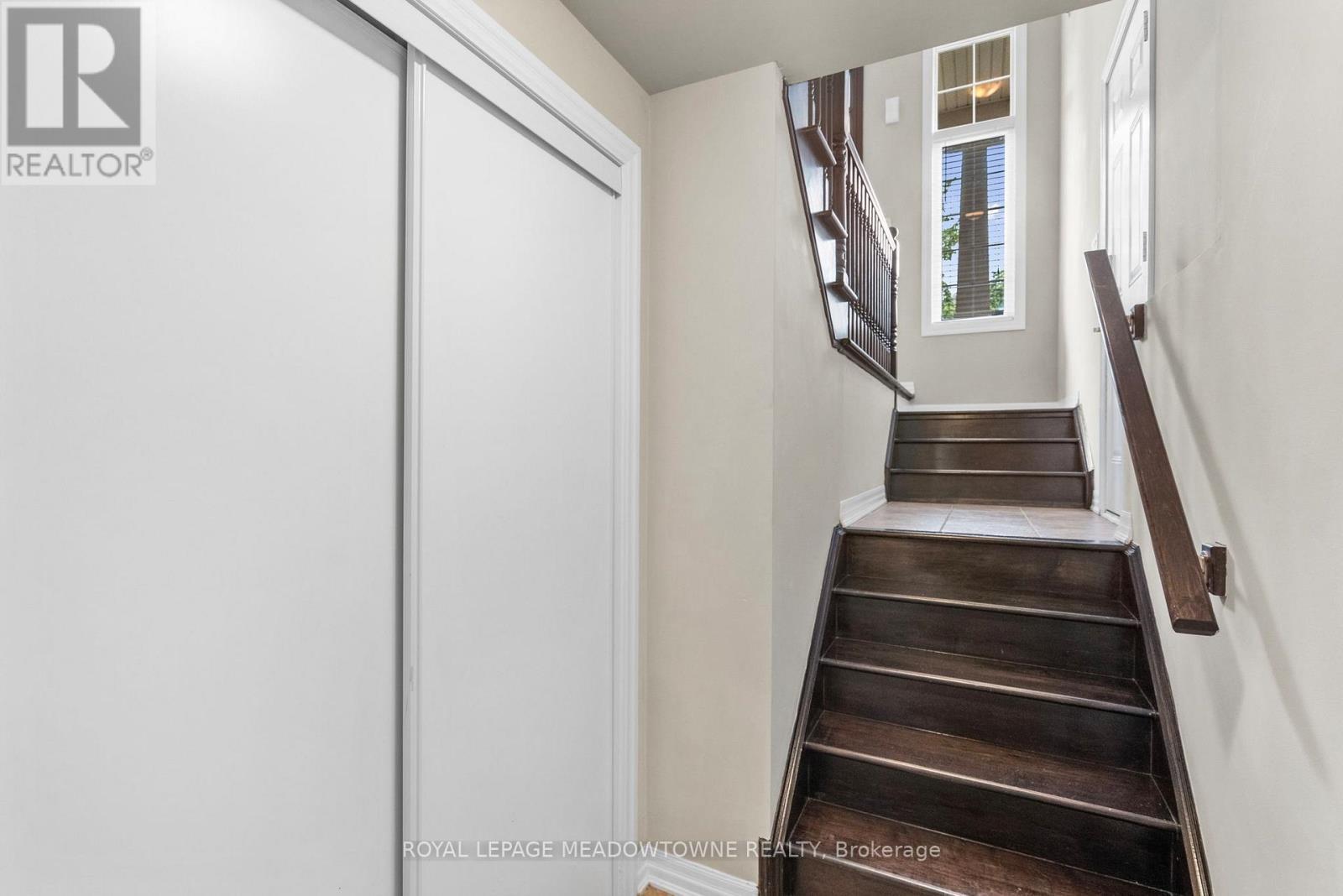 












589 BARTLEMAN TERRACE

,
Milton,




Ontario
L9T6Z4

