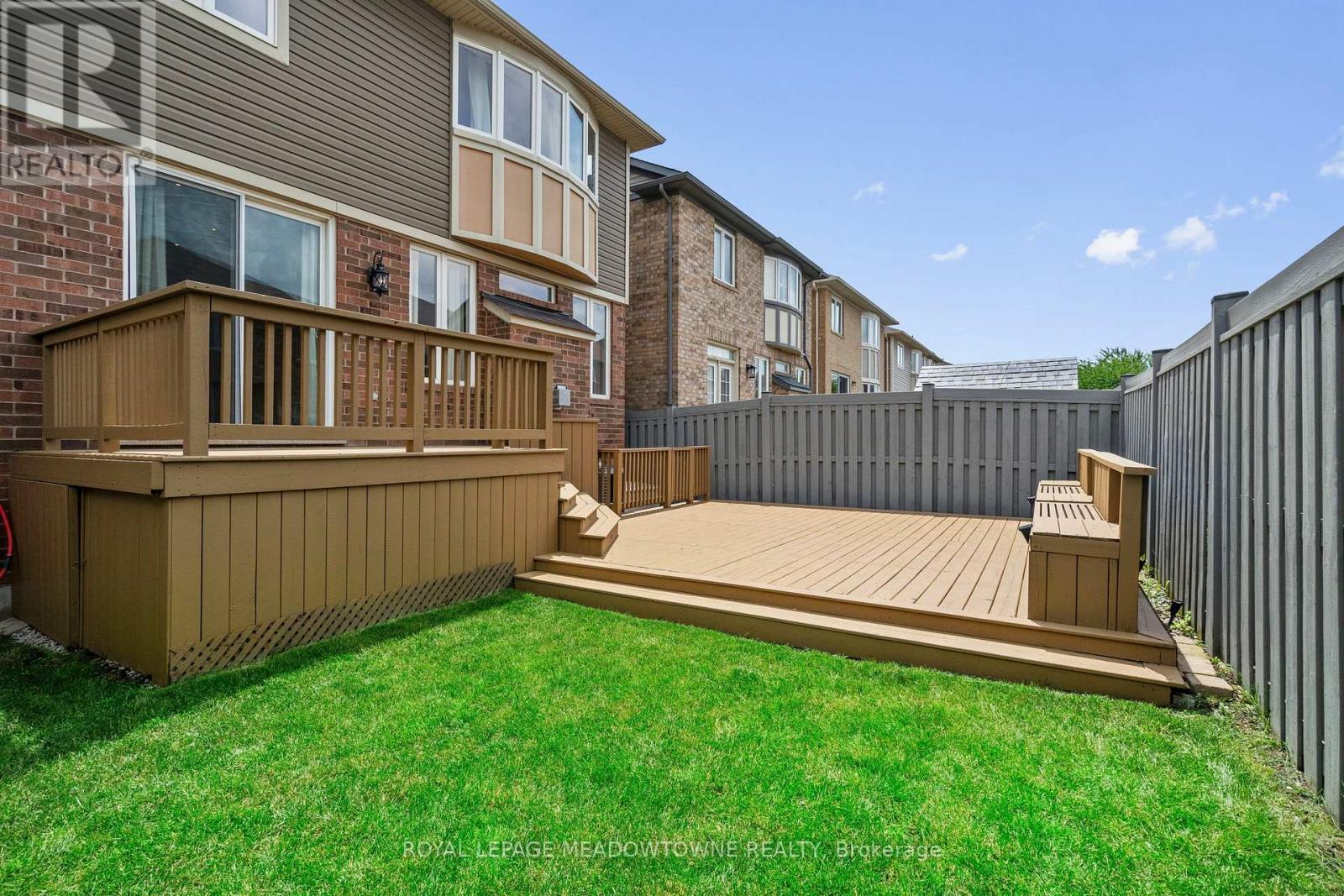 












589 BARTLEMAN TERRACE

,
Milton,




Ontario
L9T6Z4

