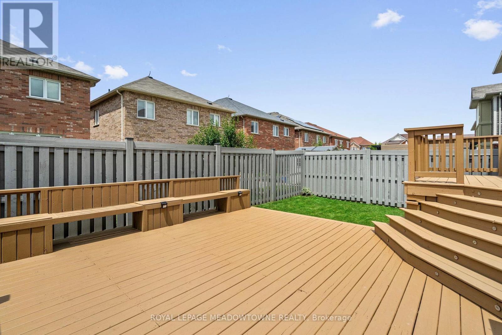 












589 BARTLEMAN TERRACE

,
Milton,




Ontario
L9T6Z4

