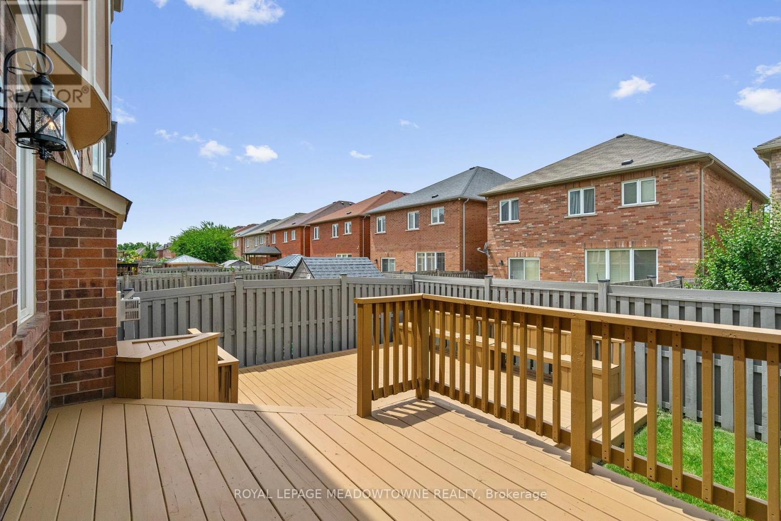 












589 BARTLEMAN TERRACE

,
Milton,




Ontario
L9T6Z4

