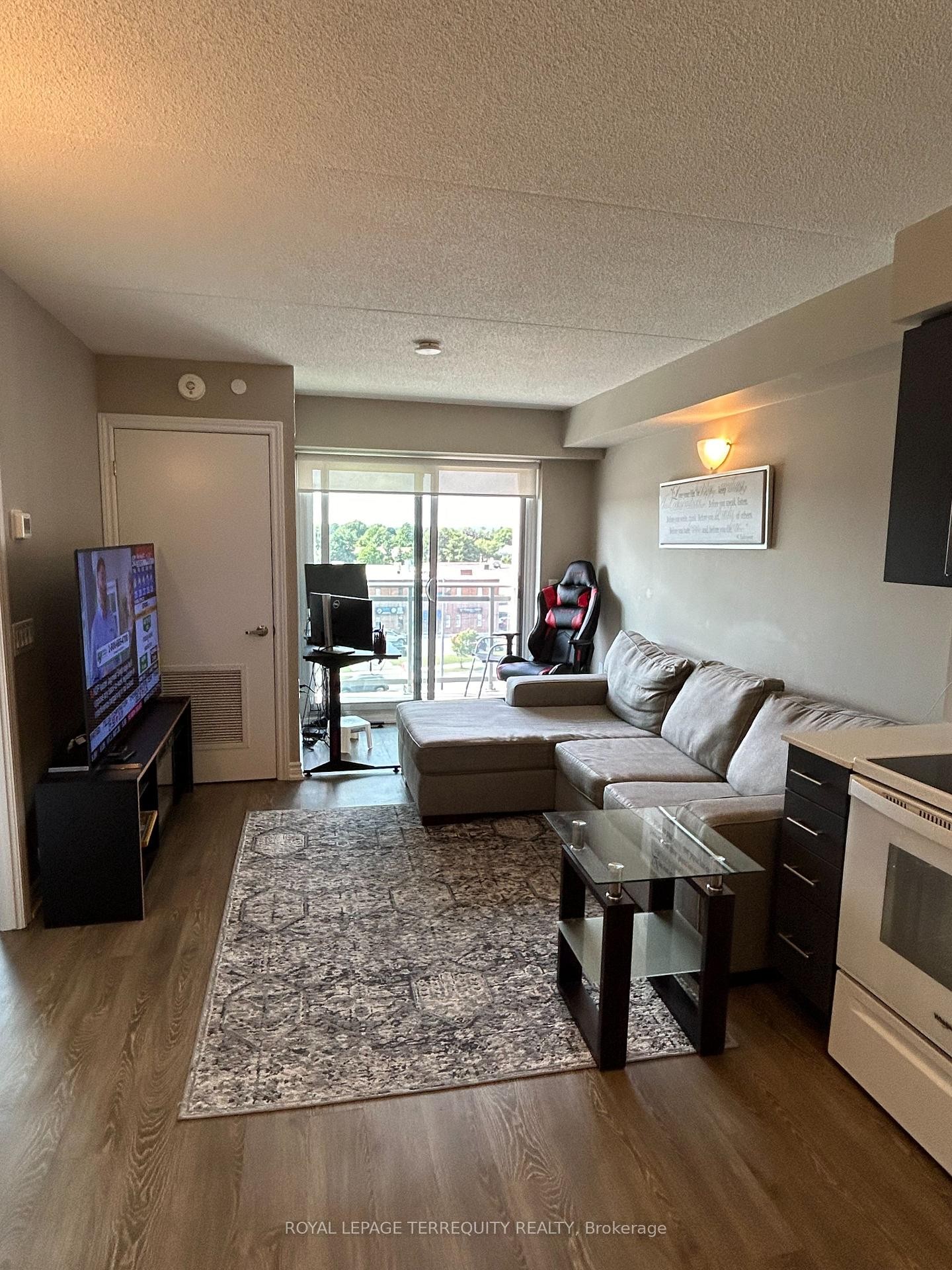 









716


Main

Street East, 512,
Milton,




ON
L9T 9L9

