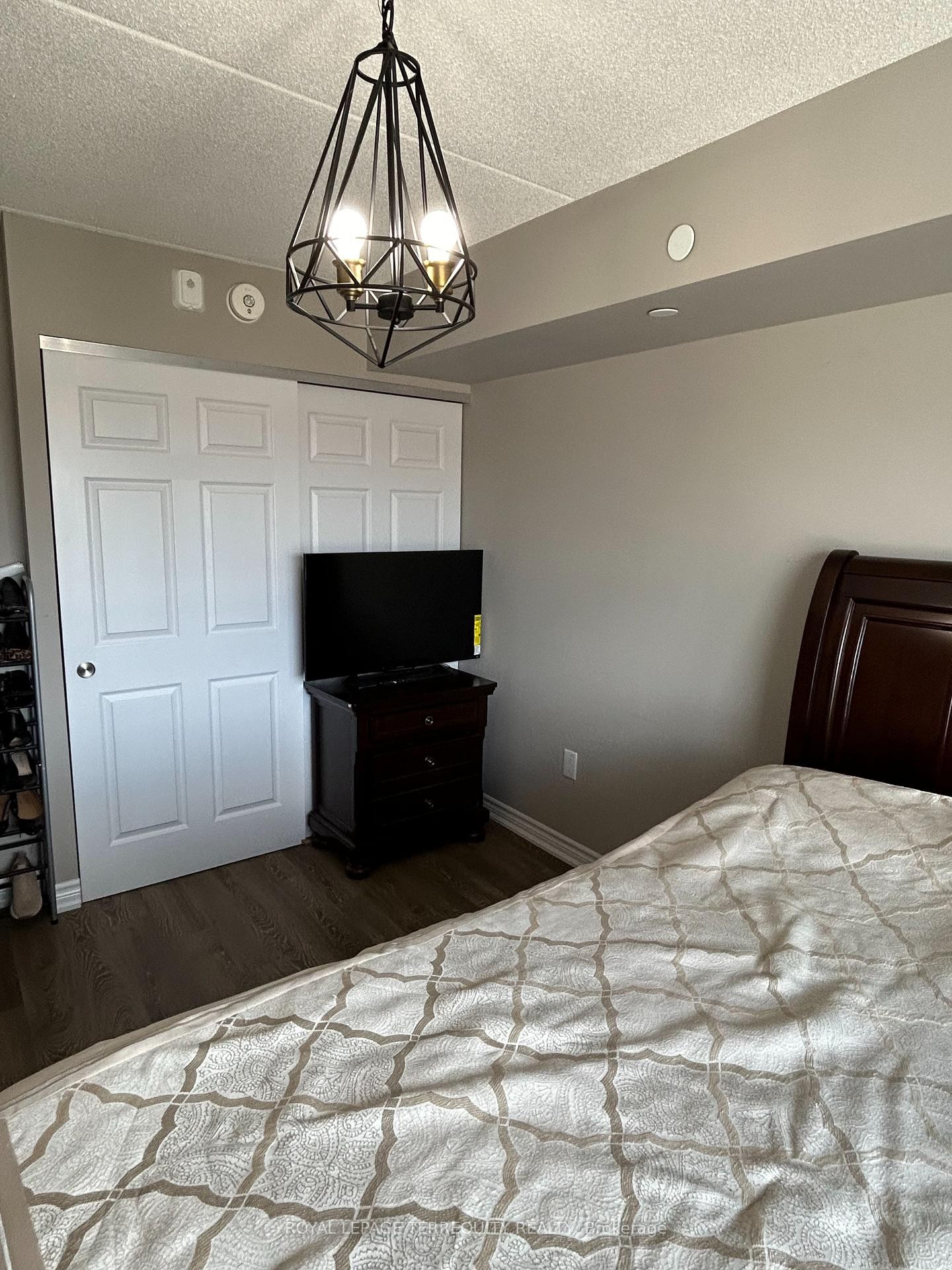 









716


Main

Street East, 512,
Milton,




ON
L9T 9L9

