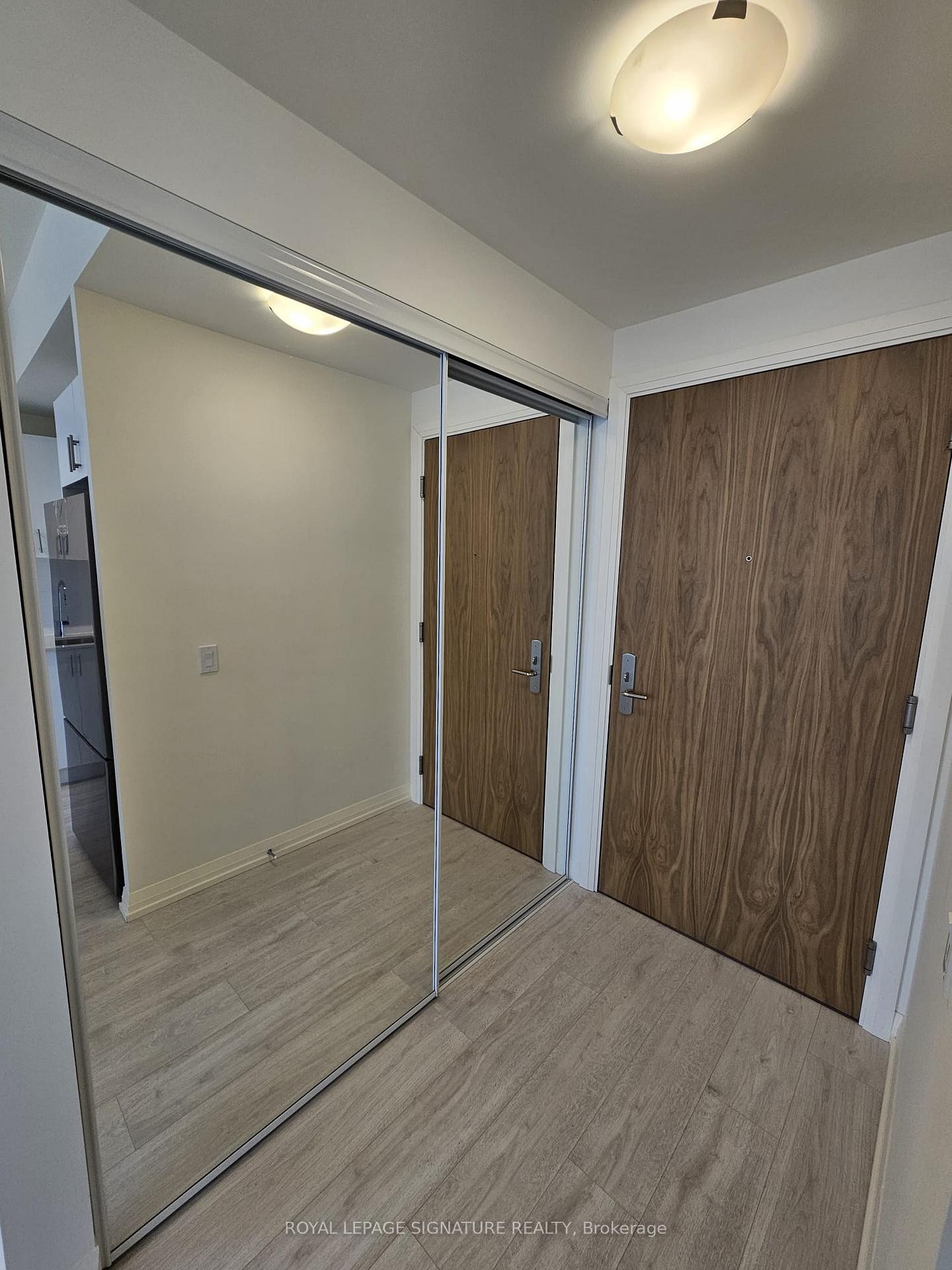 









27


Korda

Gate, 807,
Vaughan,




ON
L4K 0P6

