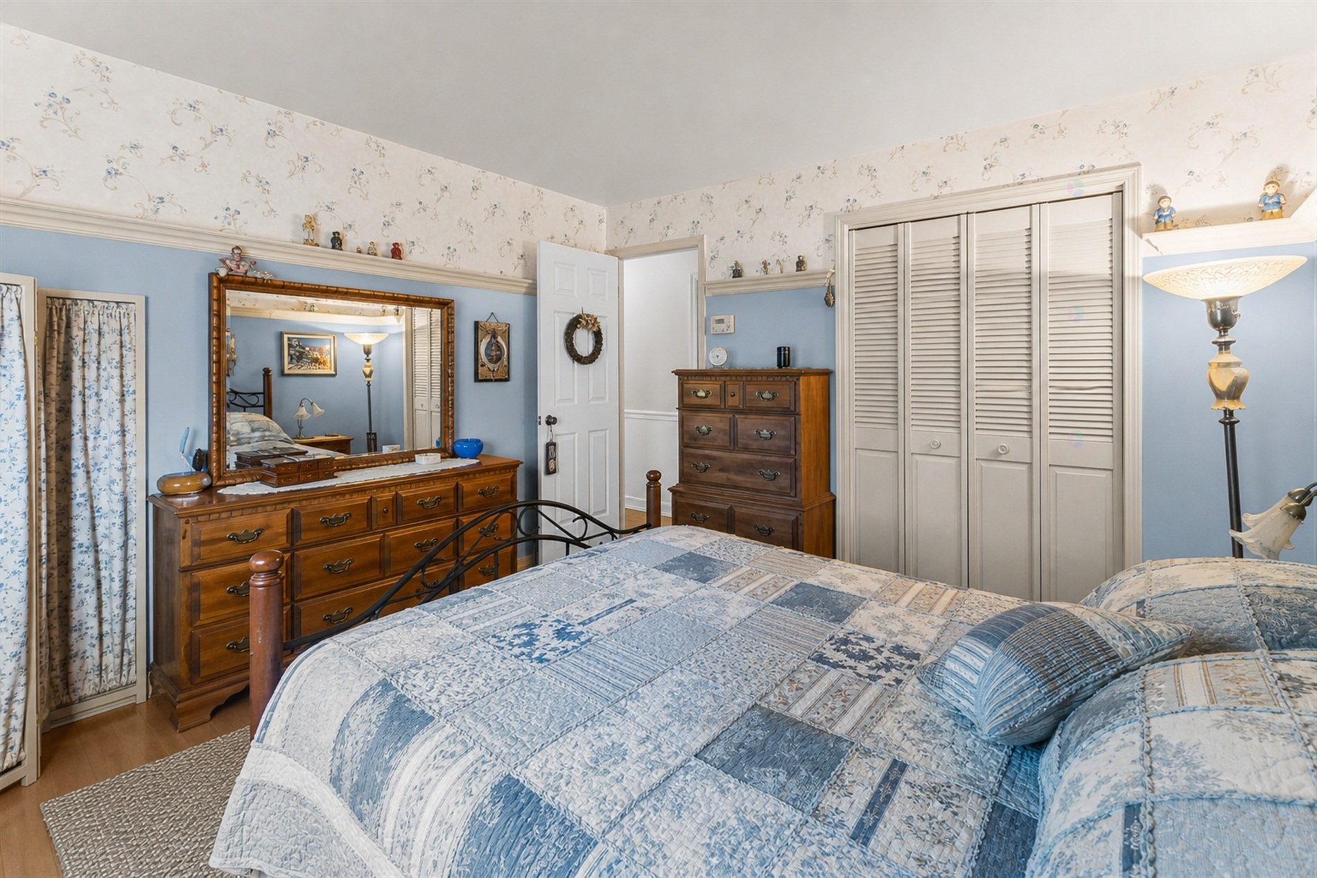 









245


Av. De Beaujeu

,
Saint-Hyacinthe,




QC
J2S7M9

