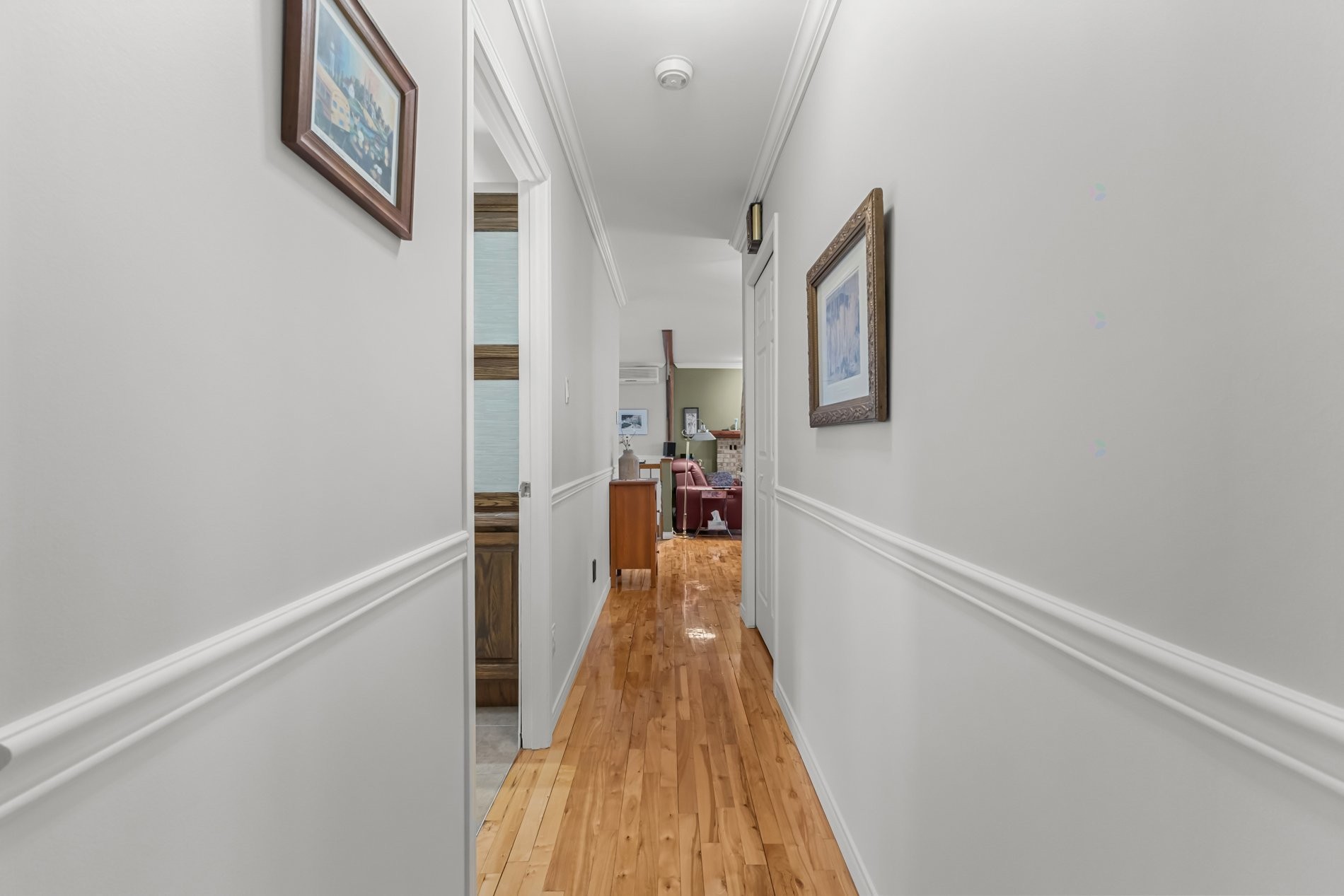 









245


Av. De Beaujeu

,
Saint-Hyacinthe,




QC
J2S7M9

