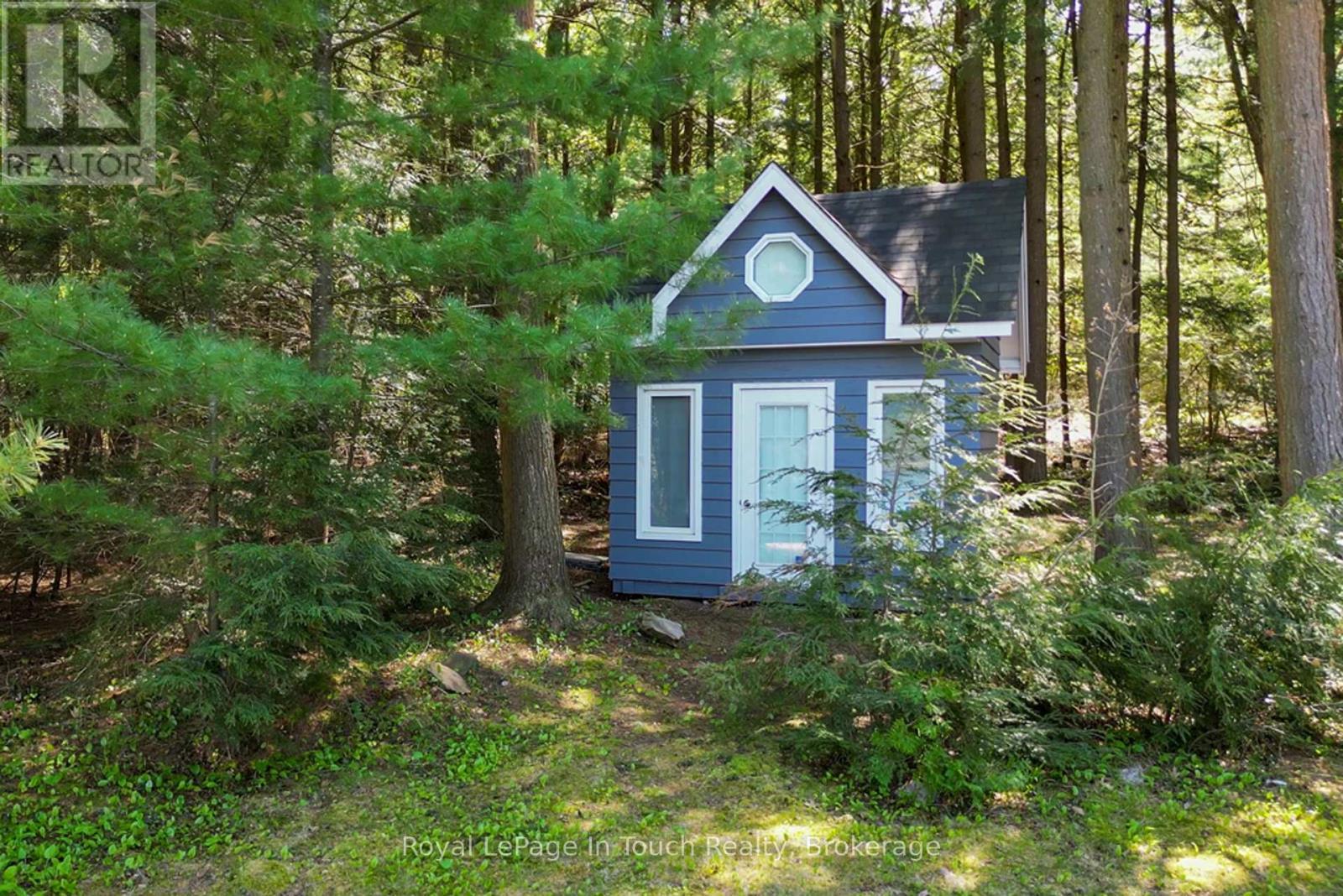 












15052 GEORGIAN BAY SHORE

,
Georgian Bay (Baxter),




Ontario
P0E1E0

