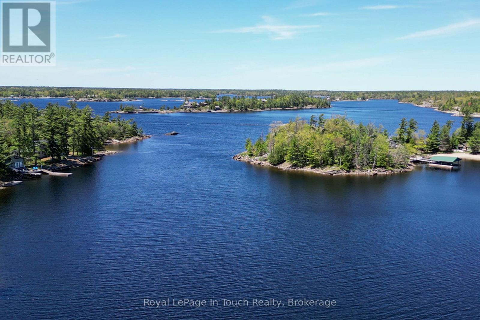 












15052 GEORGIAN BAY SHORE

,
Georgian Bay (Baxter),




Ontario
P0E1E0

