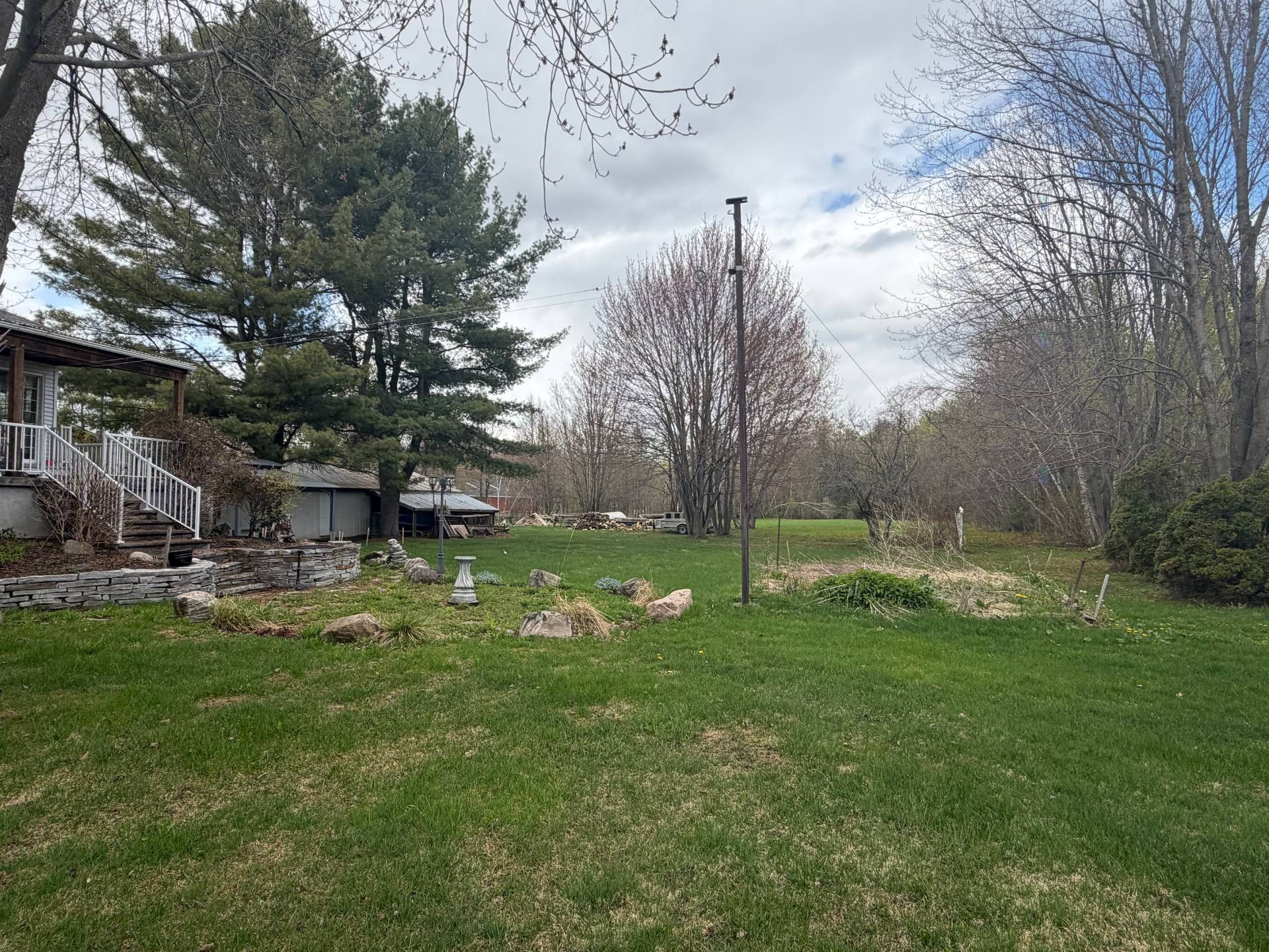 









850


Rg St-Esprit

,
L'Épiphanie,







QC
J5X2M6

