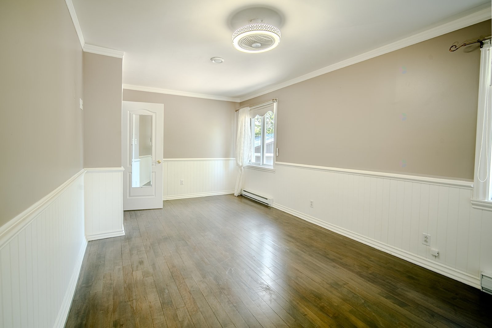 









850


Rg St-Esprit

,
L'Épiphanie,







QC
J5X2M6

