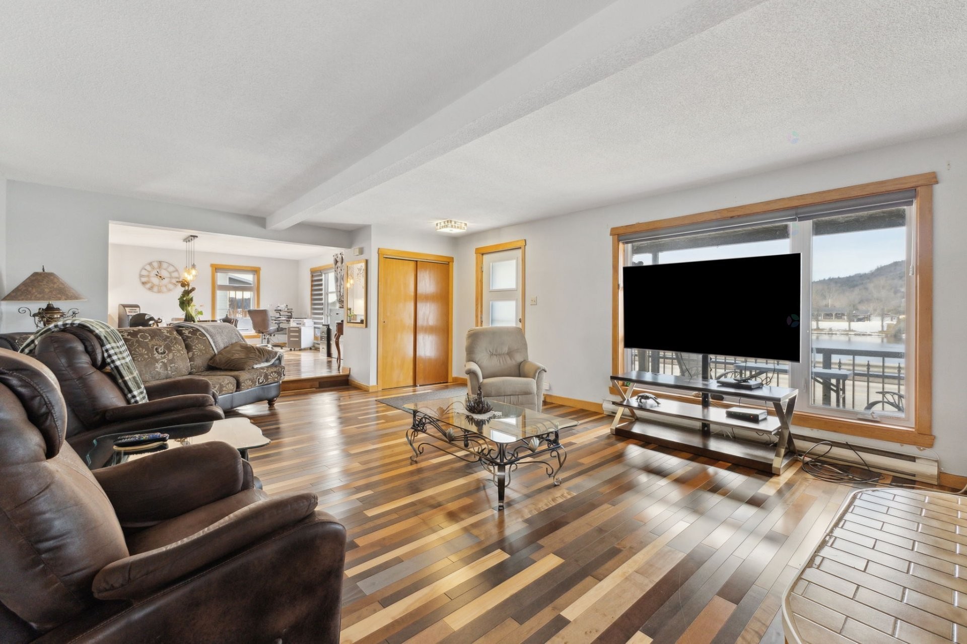 









32


Rue Principale

,
Notre-Dame-du-Laus,




QC
J0X2M0

