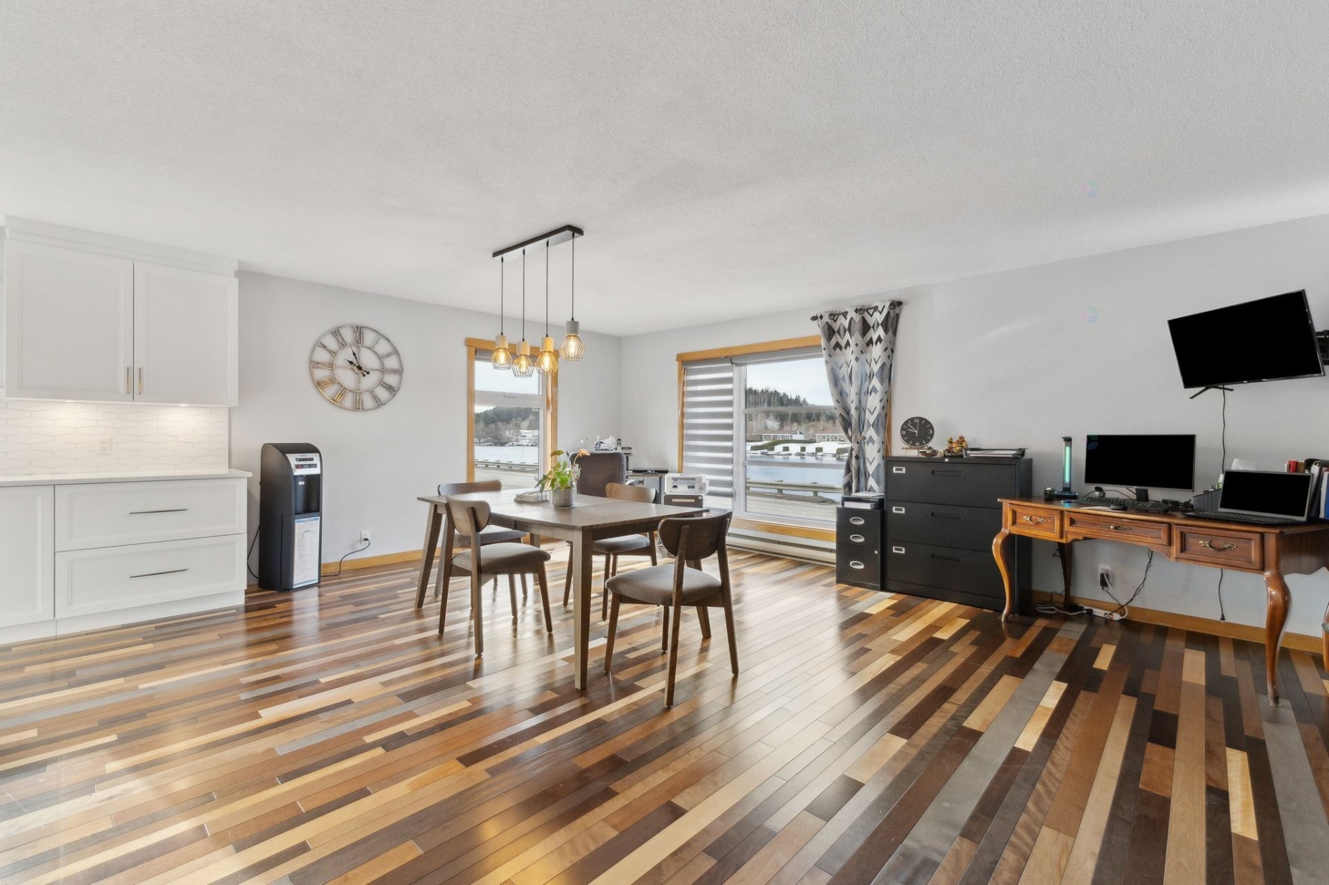 









32


Rue Principale

,
Notre-Dame-du-Laus,




QC
J0X2M0


