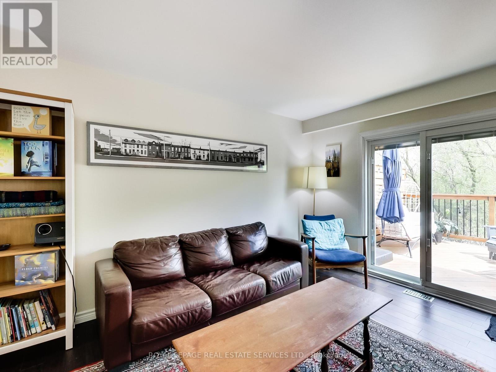 












27 BREMEN LANE

,
Mississauga,




Ontario
L5M1G7


