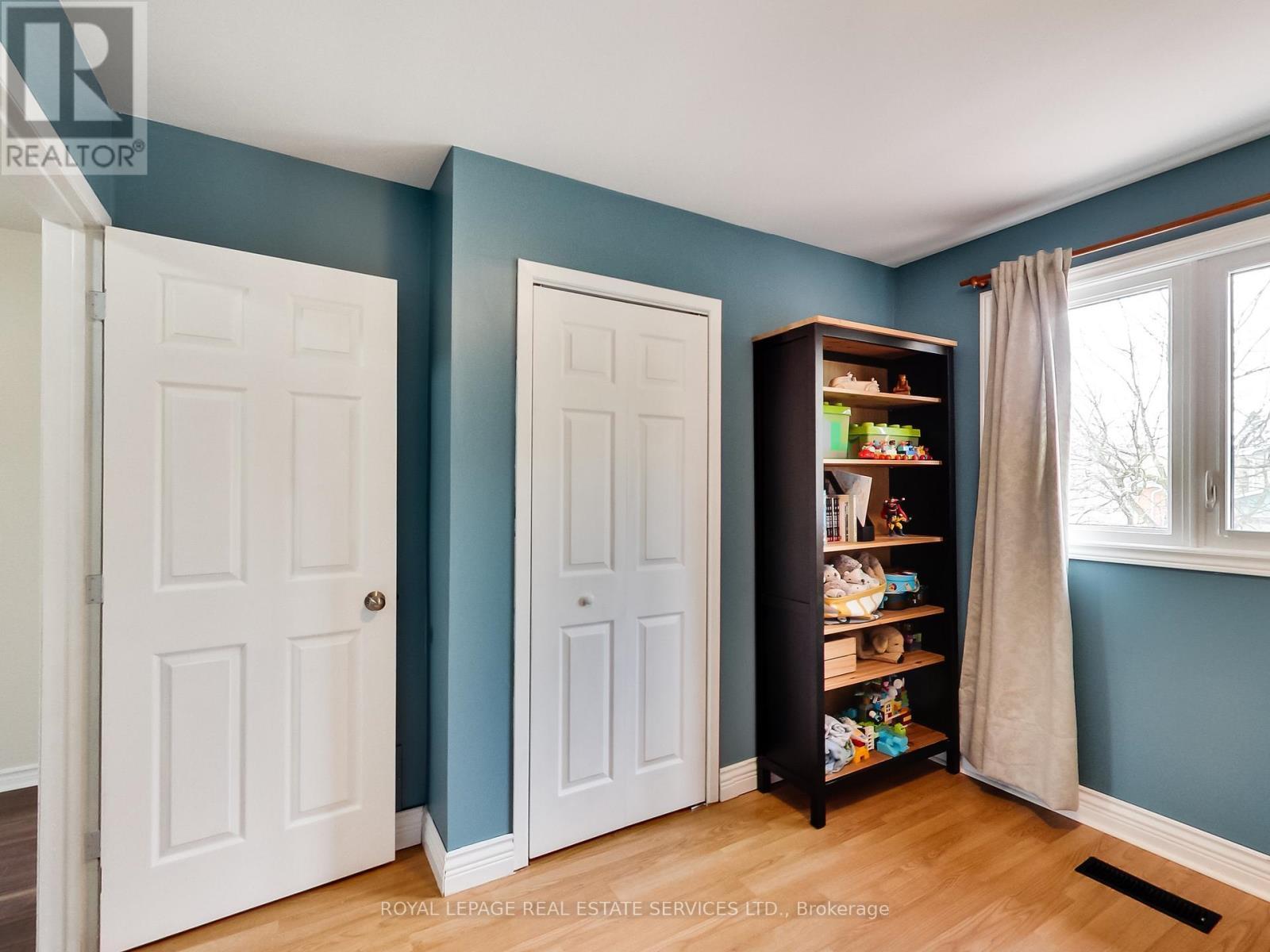 












27 BREMEN LANE

,
Mississauga,




Ontario
L5M1G7

