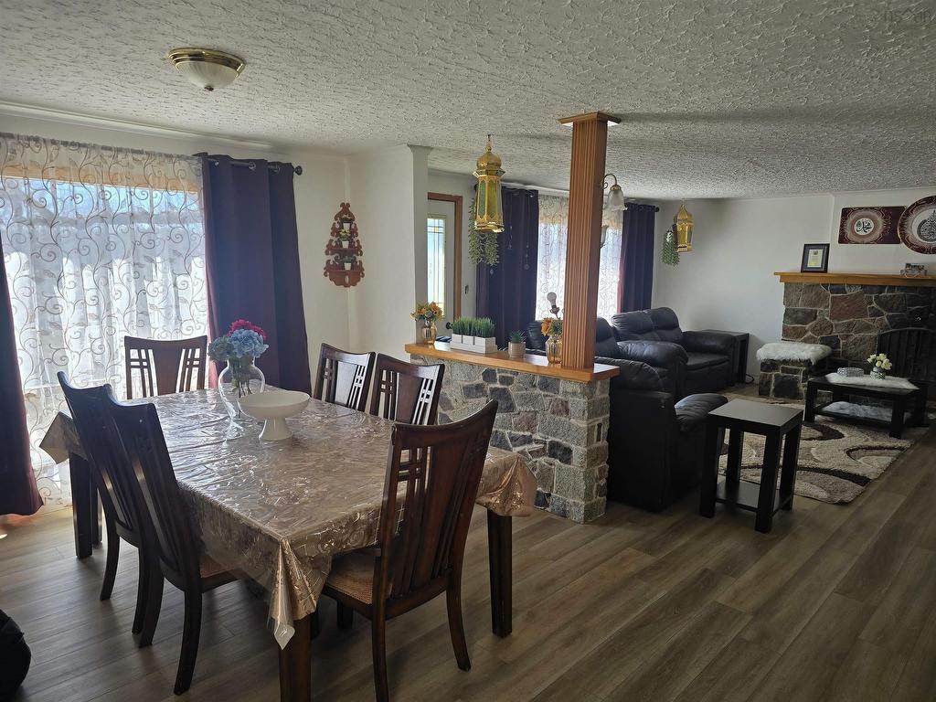 












4265 14 Highway

,
Upper Rawdon,




NS
B0N 2N0


