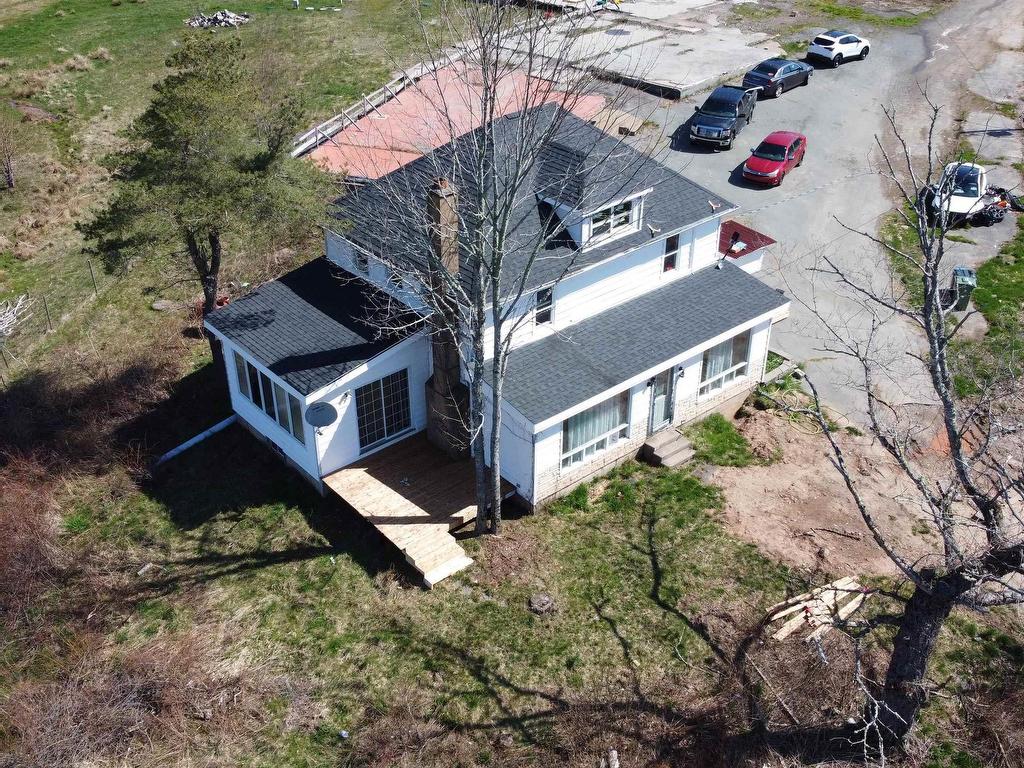 












4265 14 Highway

,
Upper Rawdon,




NS
B0N 2N0

