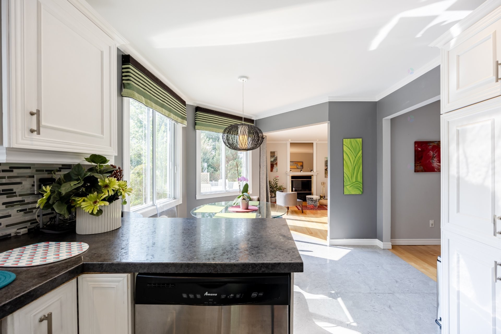 









1100


Rue des Gélinottes

,
Longueuil (Le Vieux-Longueuil),




QC
J4G2C9


