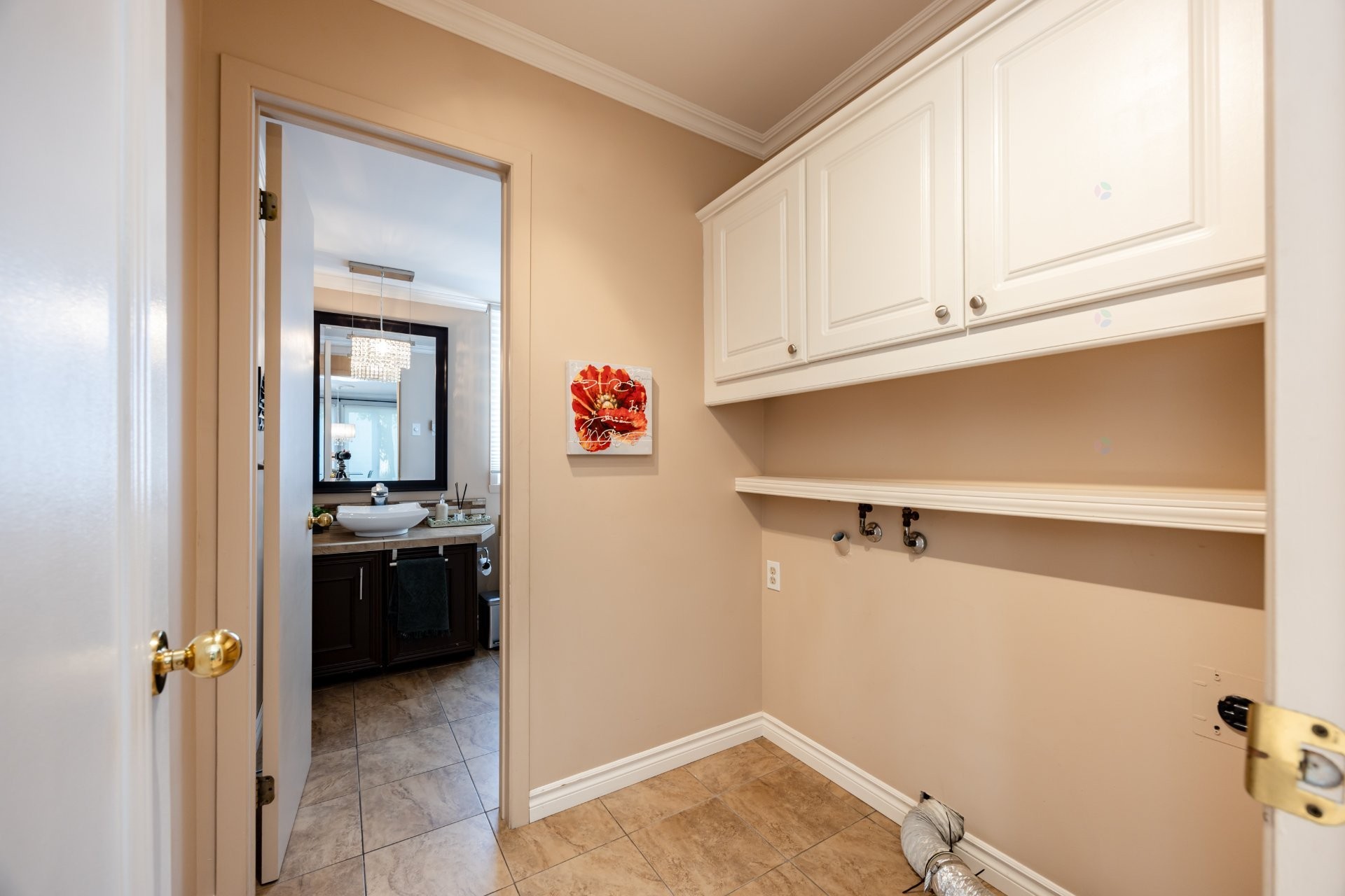 









1100


Rue des Gélinottes

,
Longueuil (Le Vieux-Longueuil),




QC
J4G2C9

