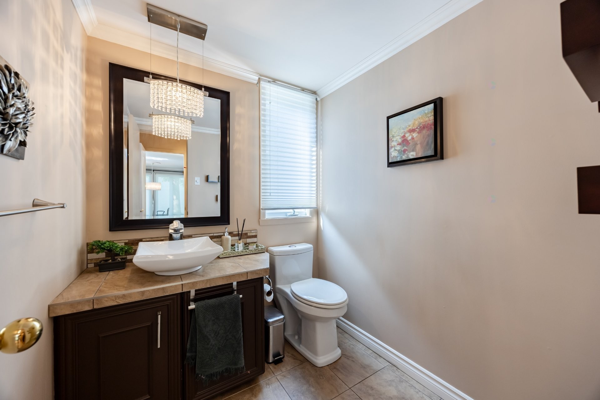 









1100


Rue des Gélinottes

,
Longueuil (Le Vieux-Longueuil),




QC
J4G2C9

